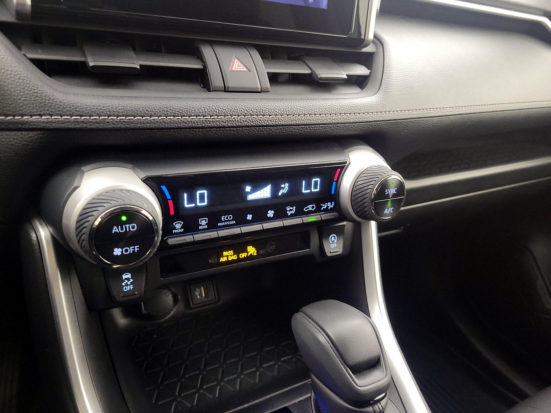 Thumbnail: 2023 Toyota RAV4 - 16