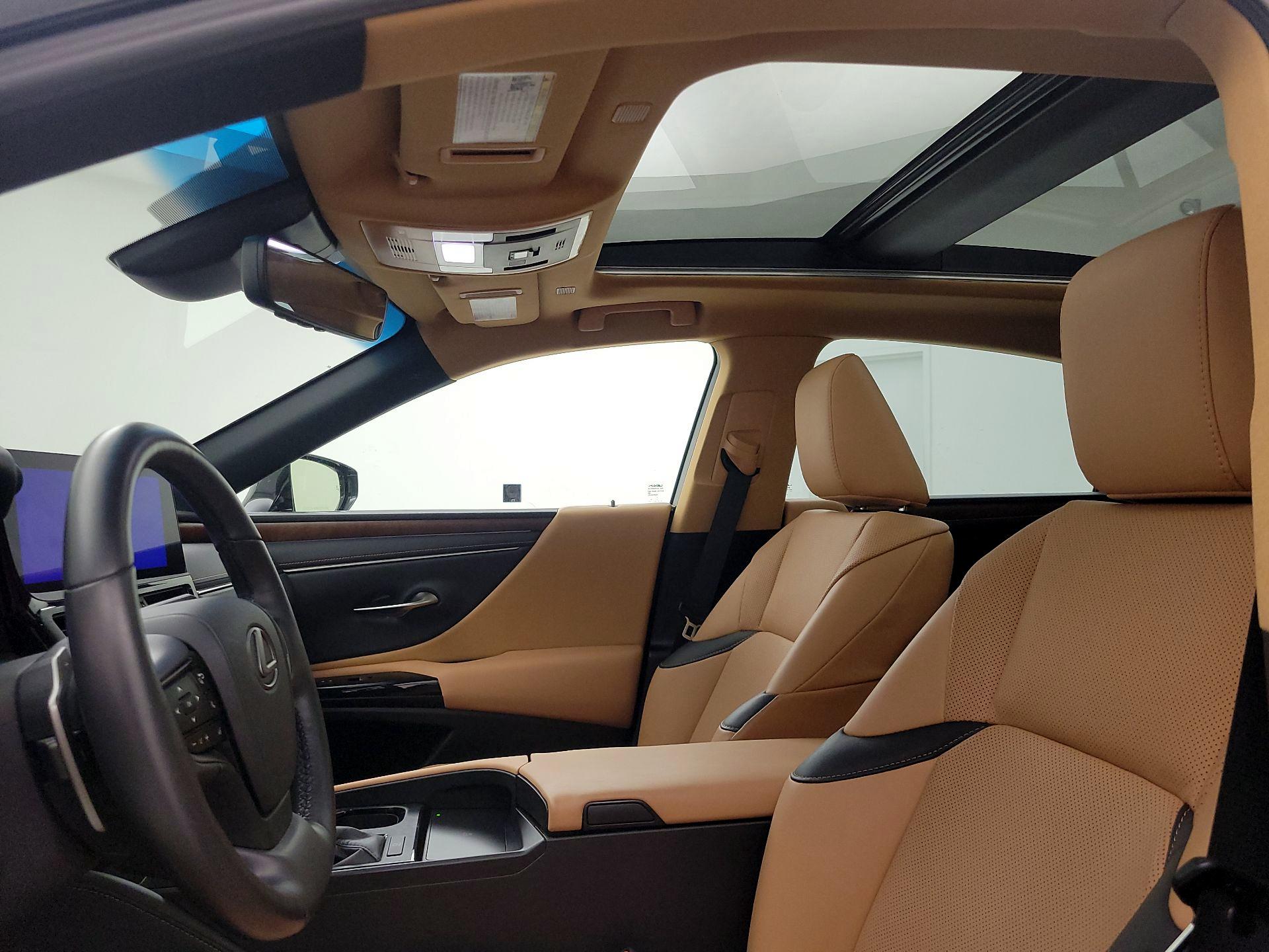 Thumbnail: 2023 Lexus ES - 19