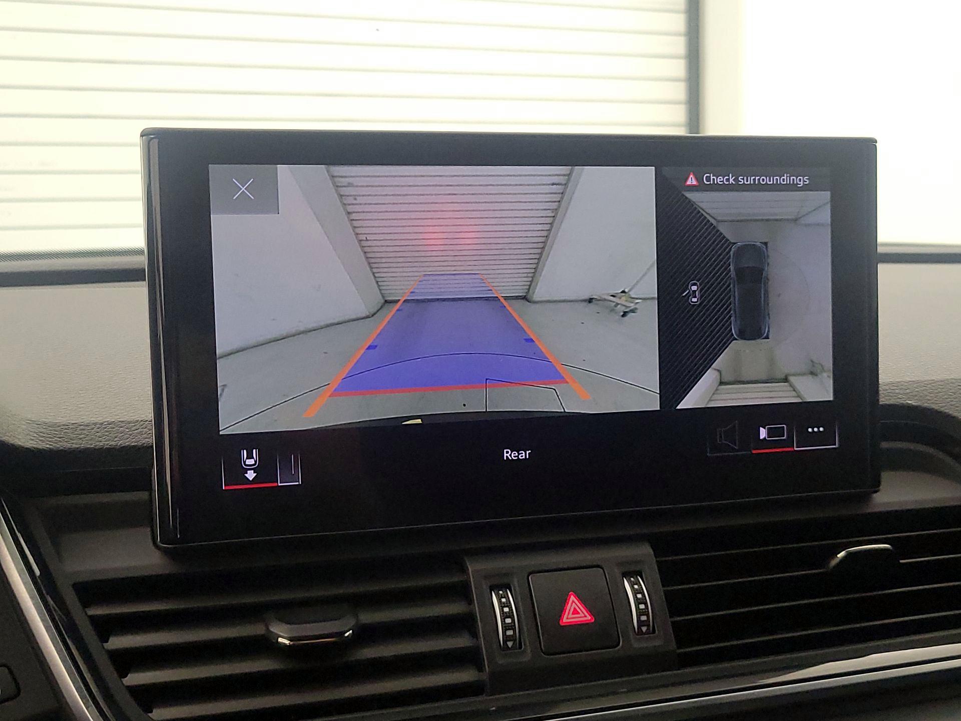 Thumbnail: 2023 Audi Q5 - 14