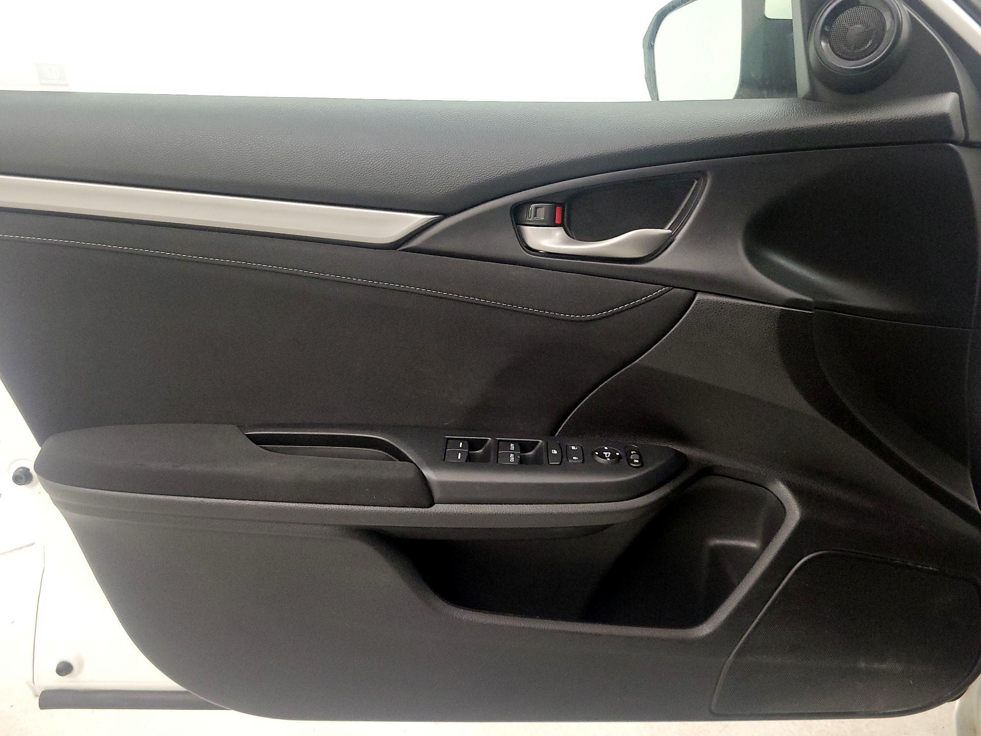 Thumbnail: 2018 Honda Civic - 12