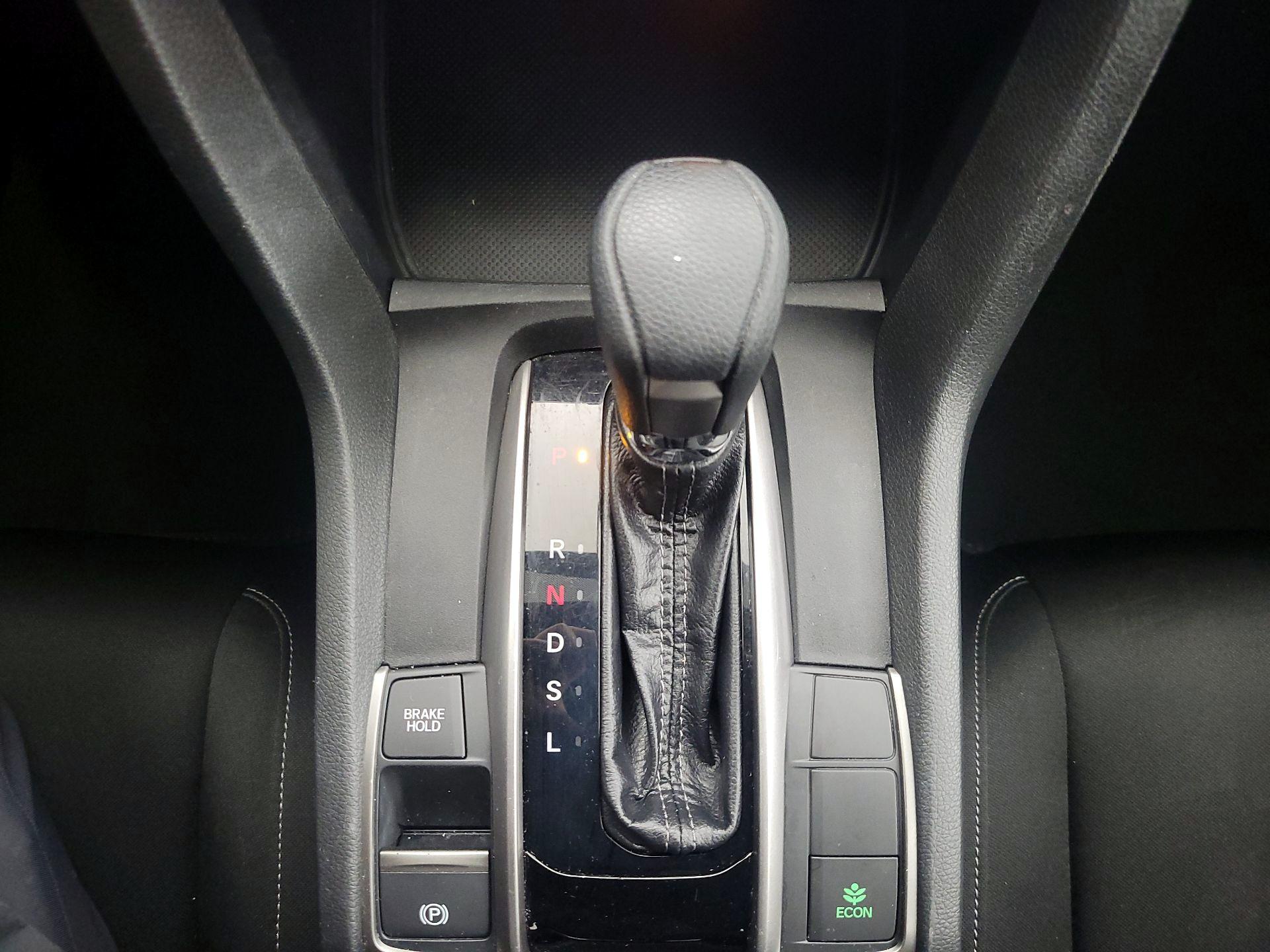 Thumbnail: 2018 Honda Civic - 17