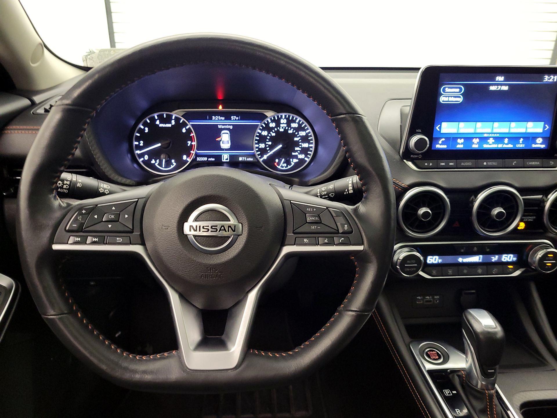 Thumbnail: 2022 Nissan Sentra - 10