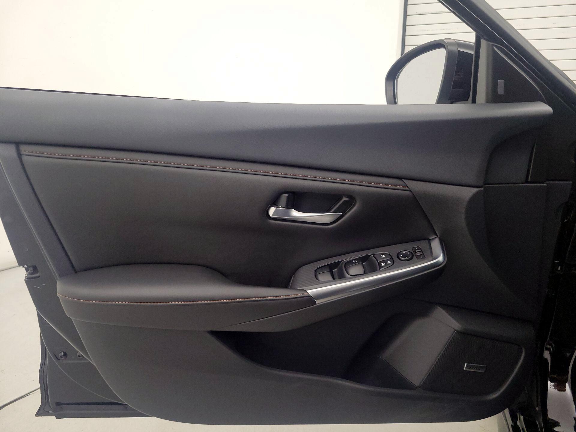 Thumbnail: 2022 Nissan Sentra - 12