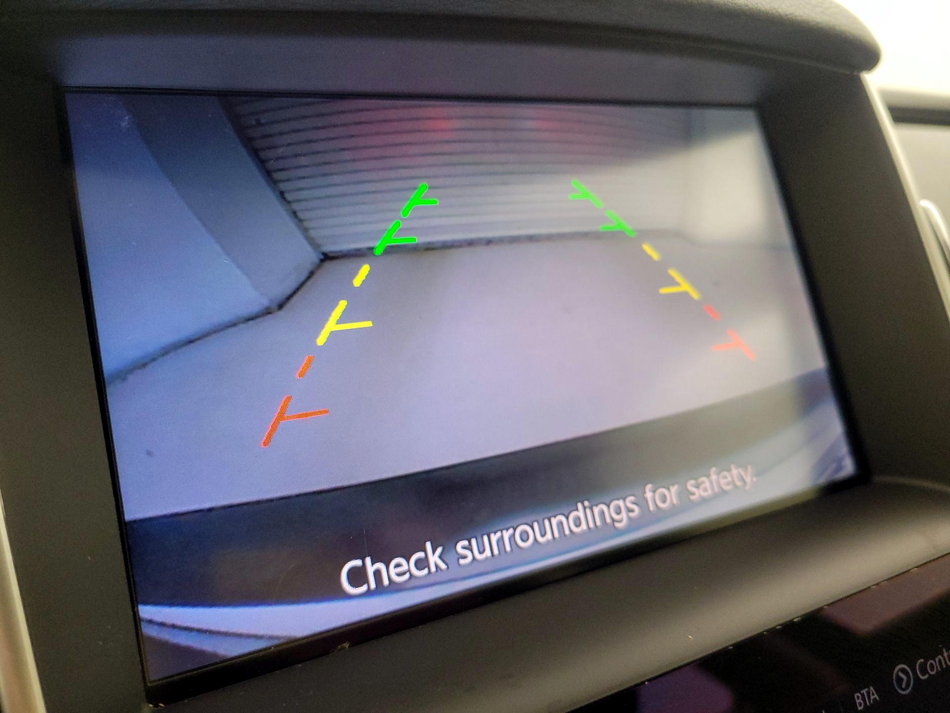 Thumbnail: 2015 INFINITI Q50 - 15