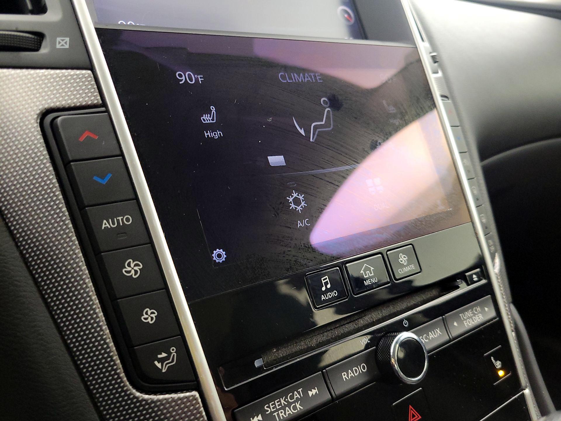 Thumbnail: 2015 INFINITI Q50 - 17