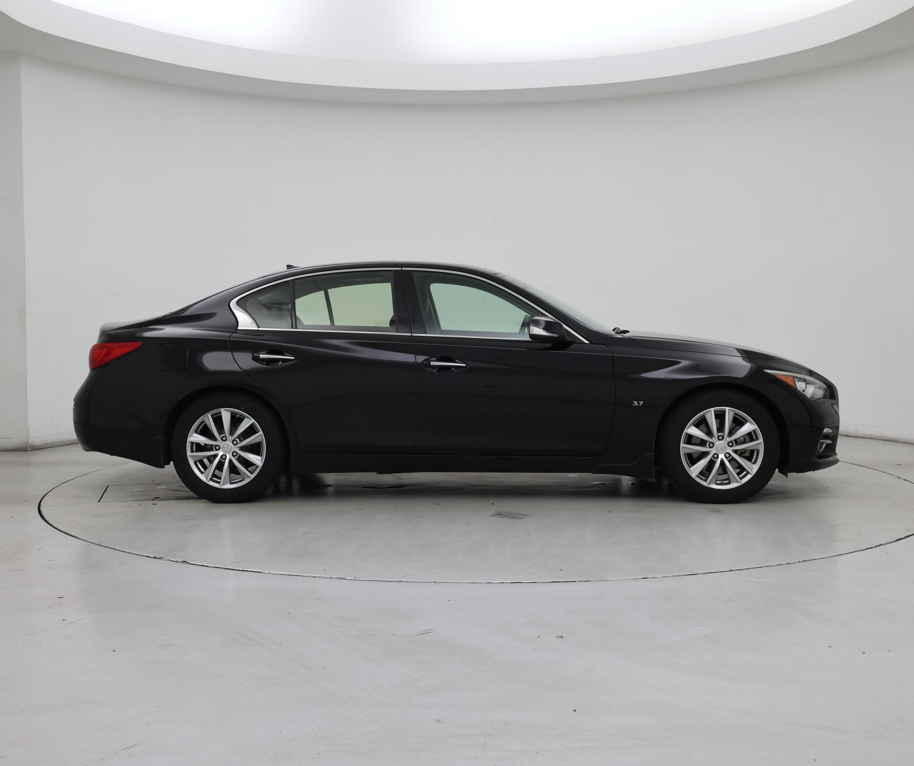 Thumbnail: 2015 INFINITI Q50 - 7