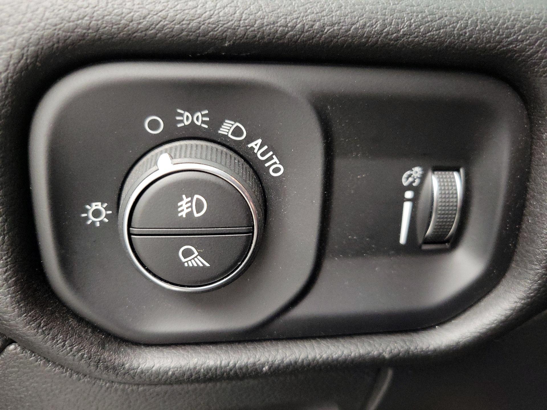 Thumbnail: 2023 RAM 1500 - 13