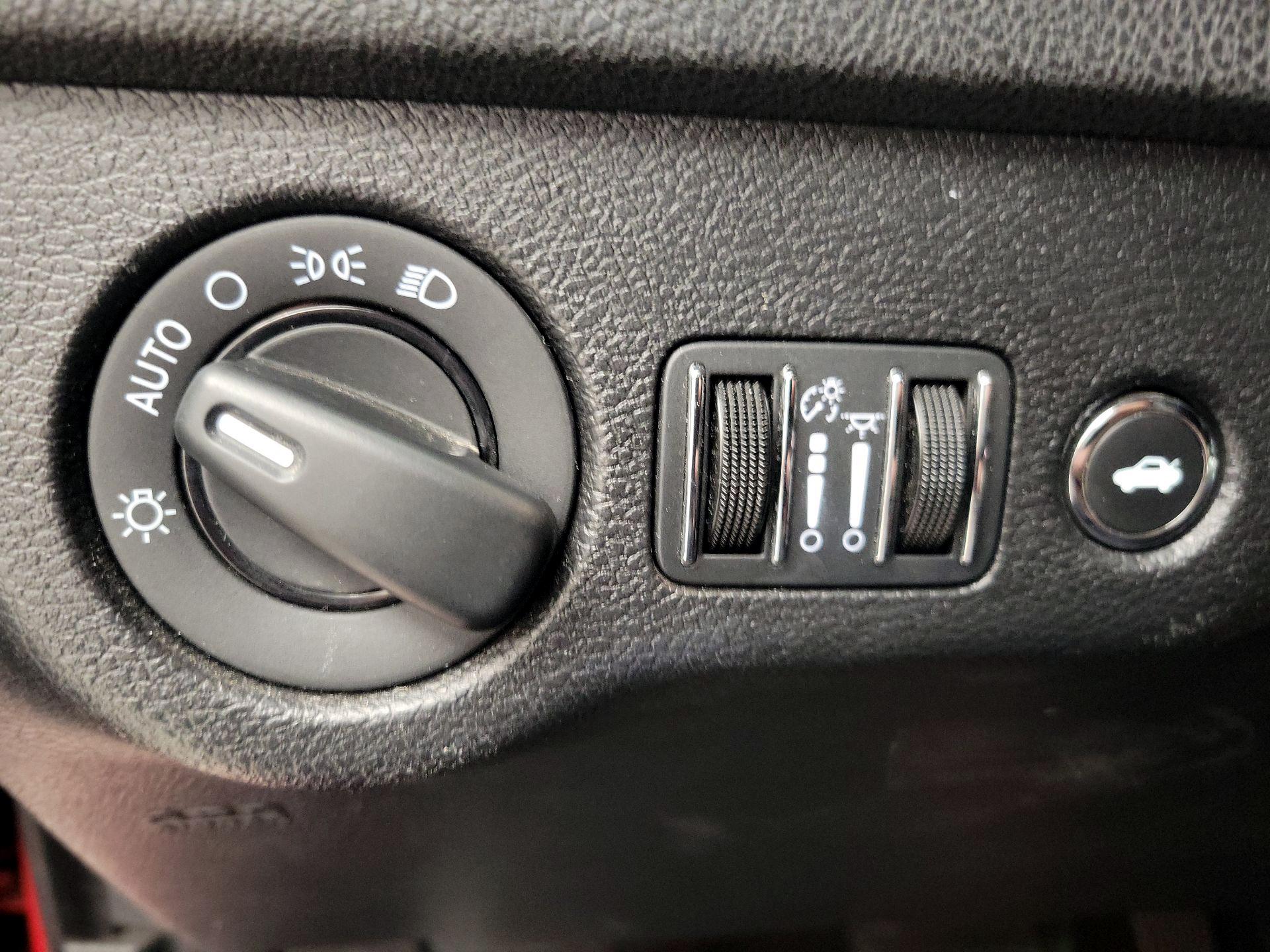 Thumbnail: 2022 Dodge Charger - 13