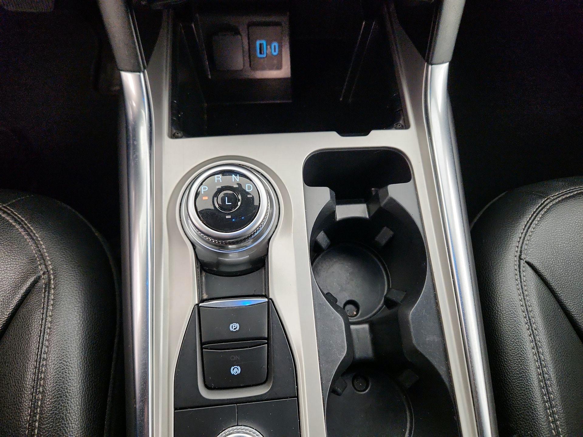 Thumbnail: 2023 Ford Explorer - 18