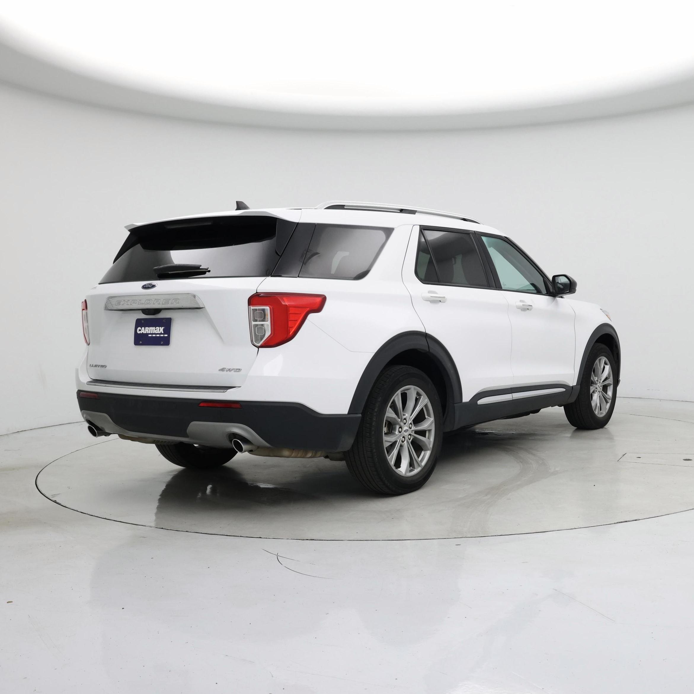 Thumbnail: 2023 Ford Explorer - 8