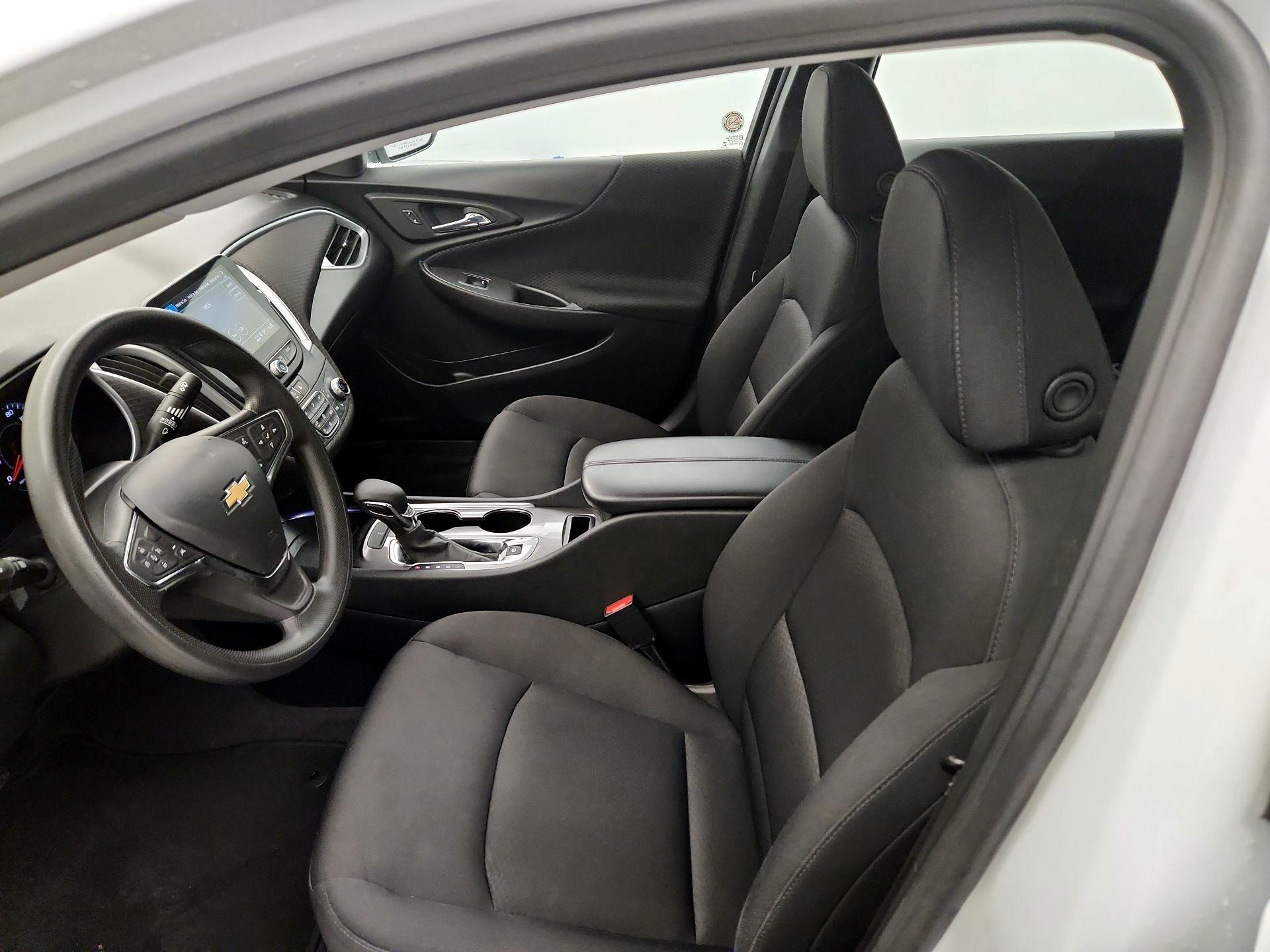 Thumbnail: 2023 Chevrolet Malibu - 11