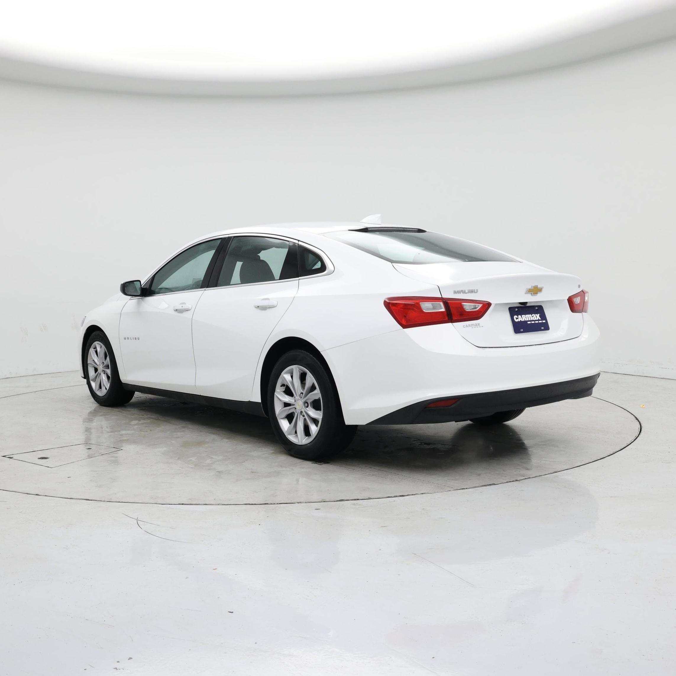 Thumbnail: 2023 Chevrolet Malibu - 2