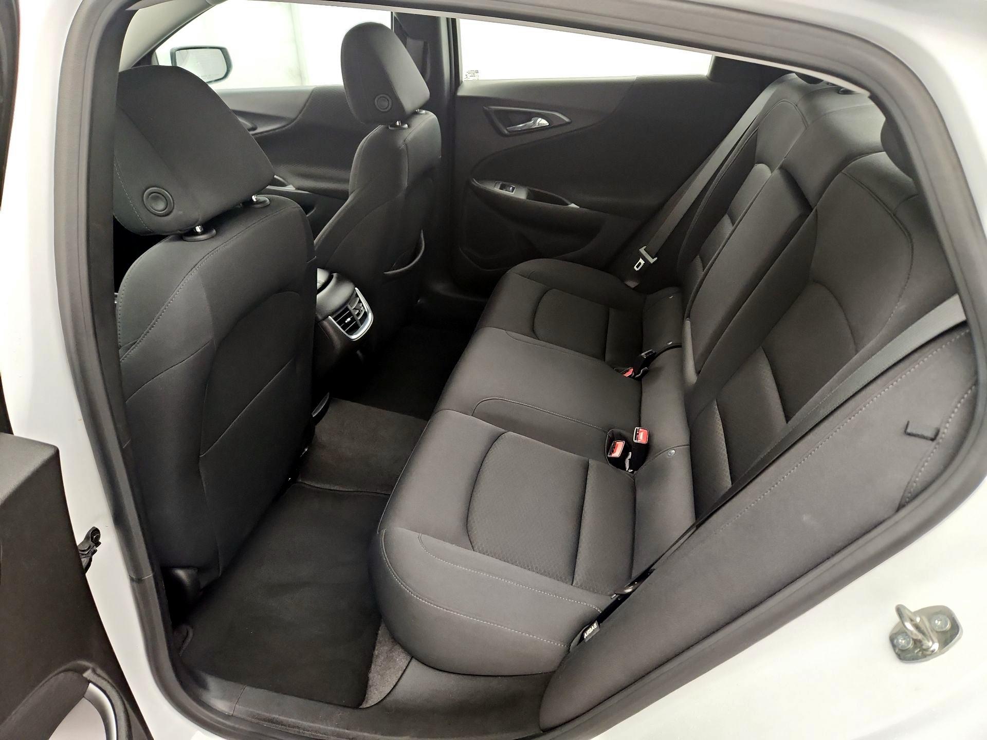 Thumbnail: 2023 Chevrolet Malibu - 19