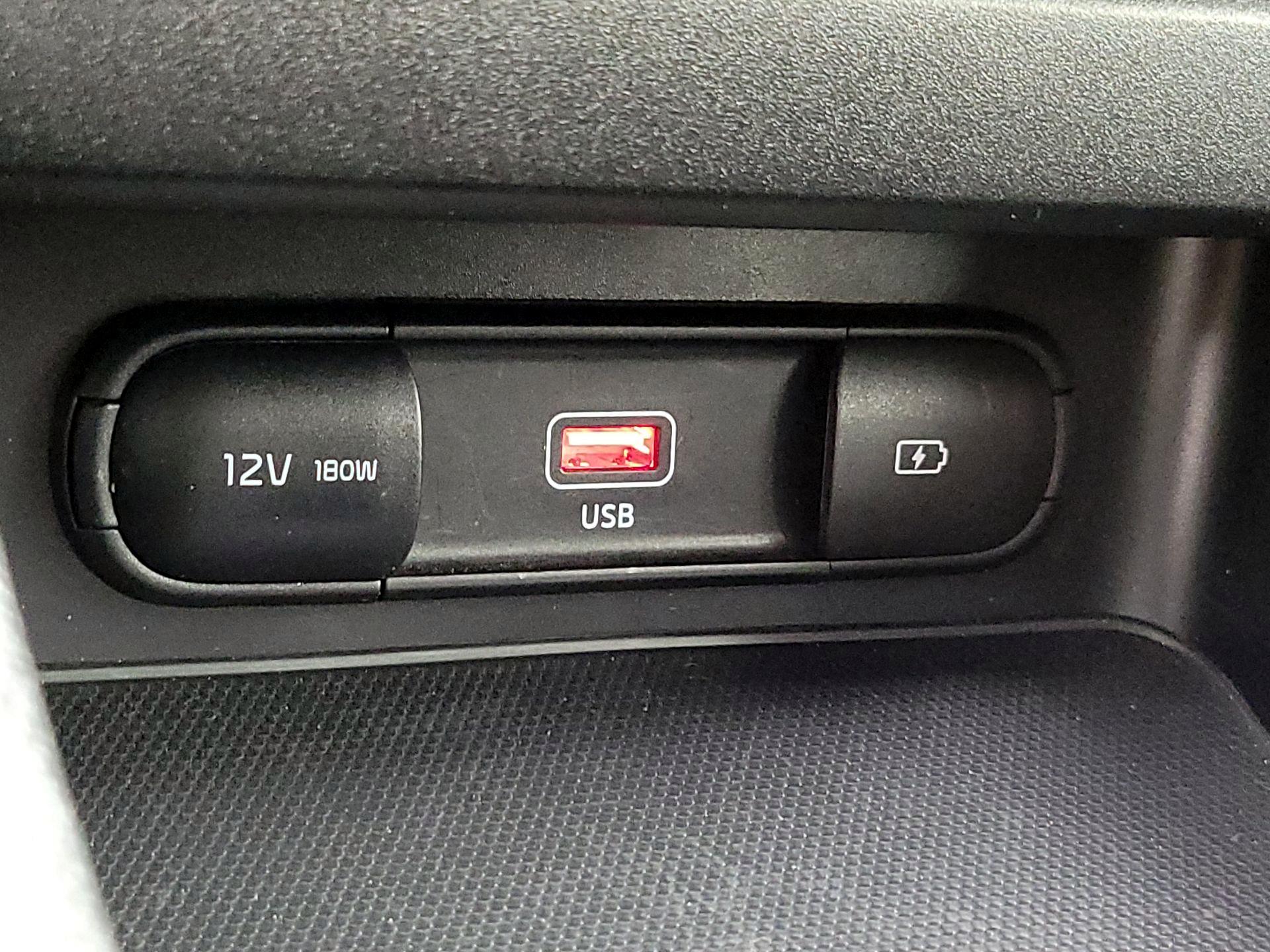 Thumbnail: 2024 Kia Forte - 18