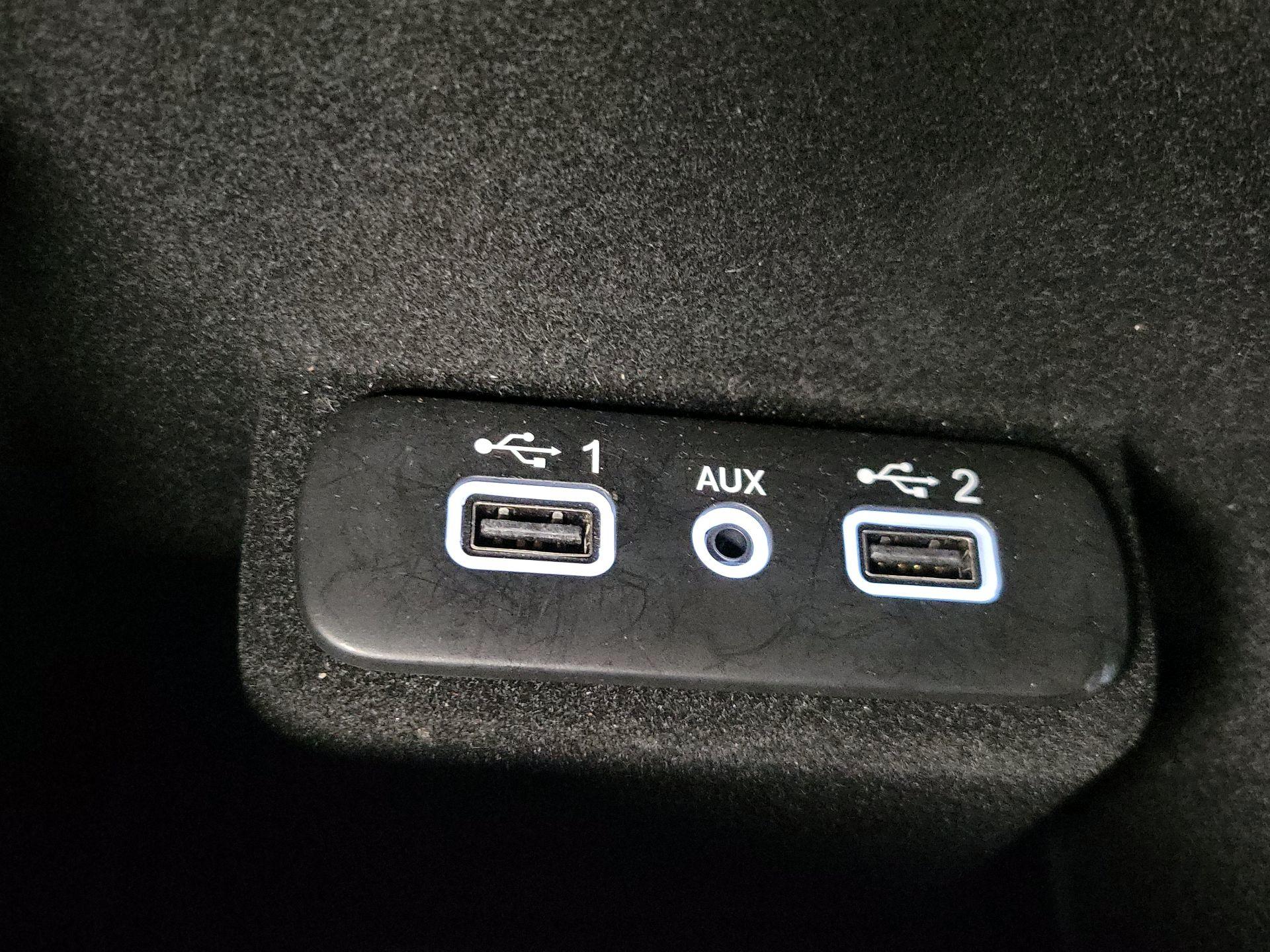 Thumbnail: 2023 Dodge Charger - 18