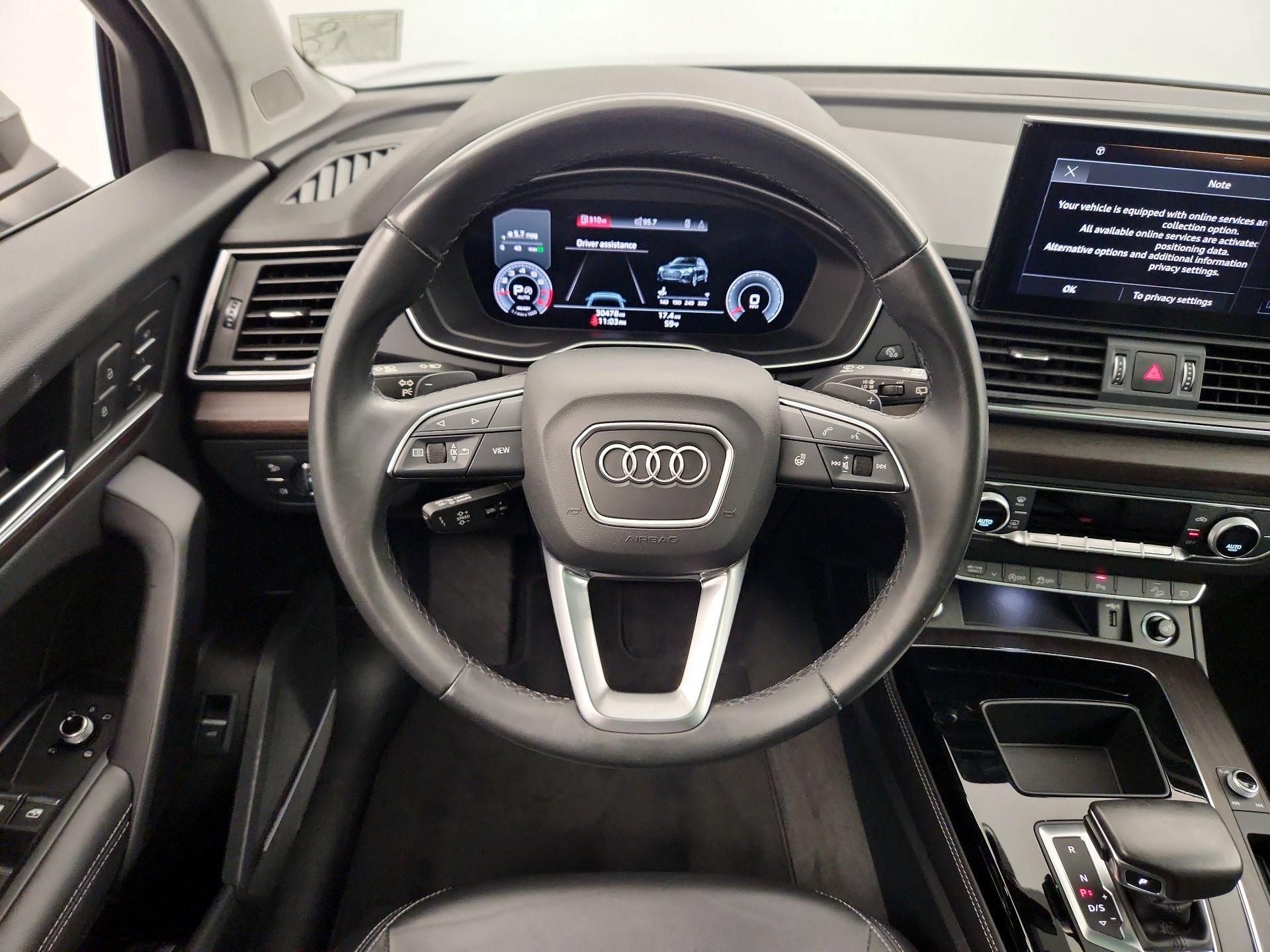 Thumbnail: 2023 Audi Q5 - 10