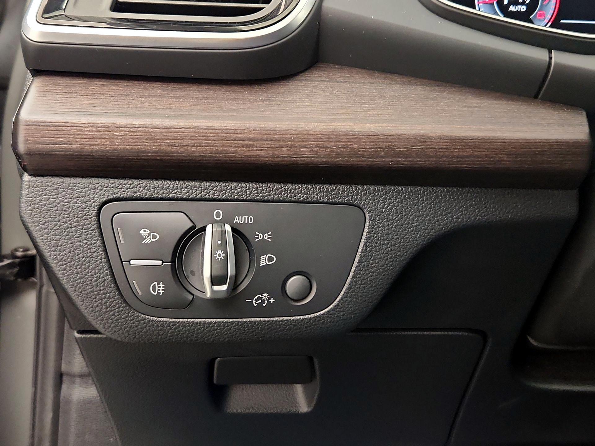 Thumbnail: 2023 Audi Q5 - 13