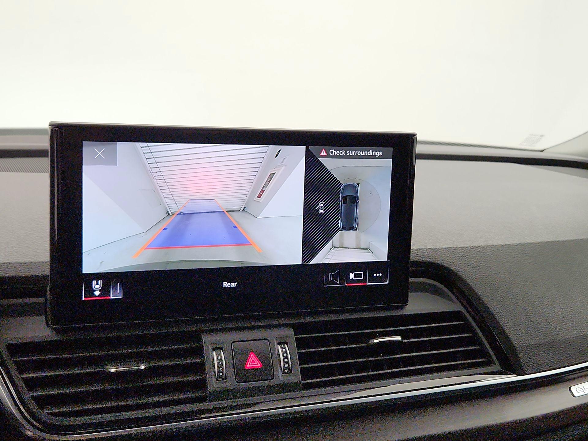 Thumbnail: 2023 Audi Q5 - 15