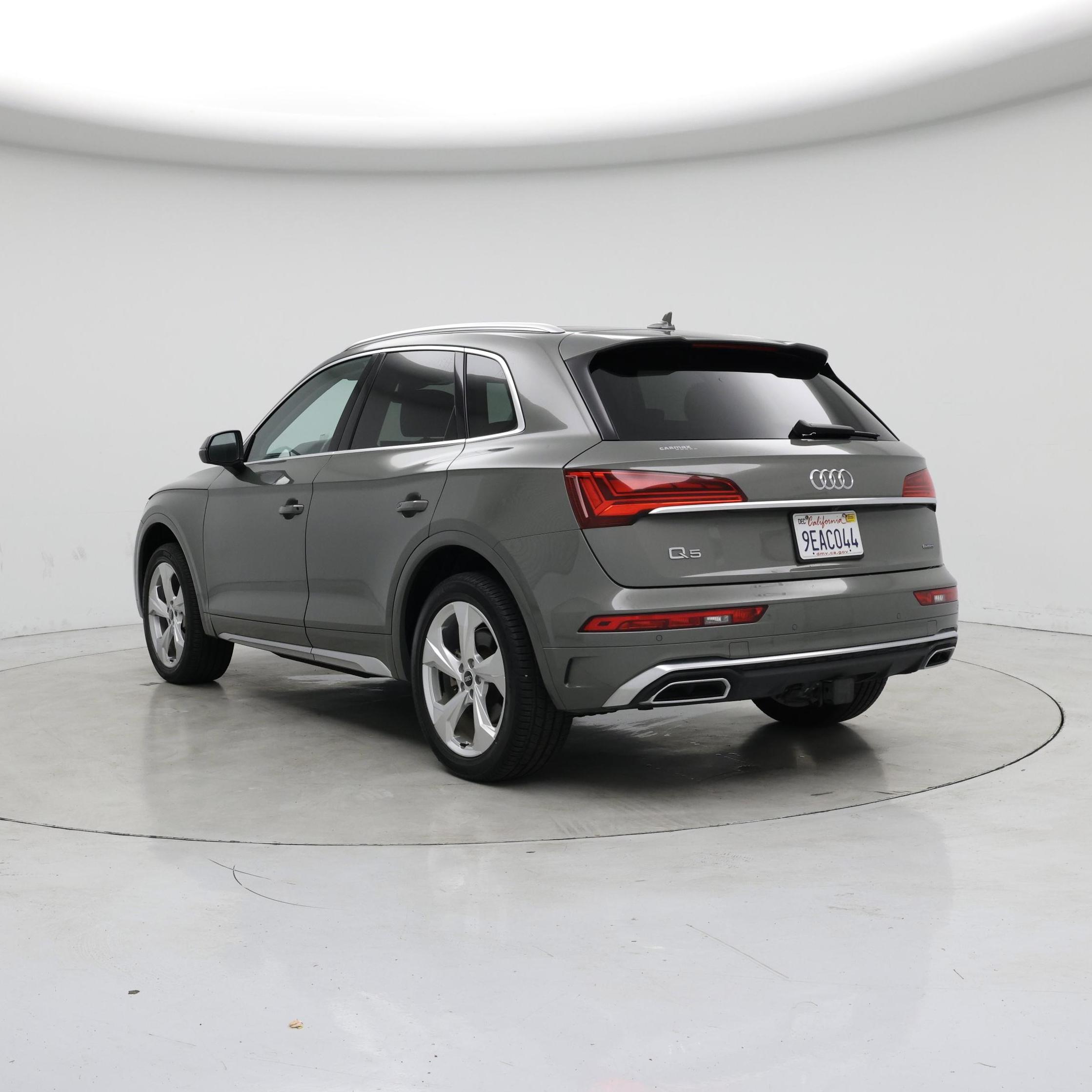 Thumbnail: 2023 Audi Q5 - 2