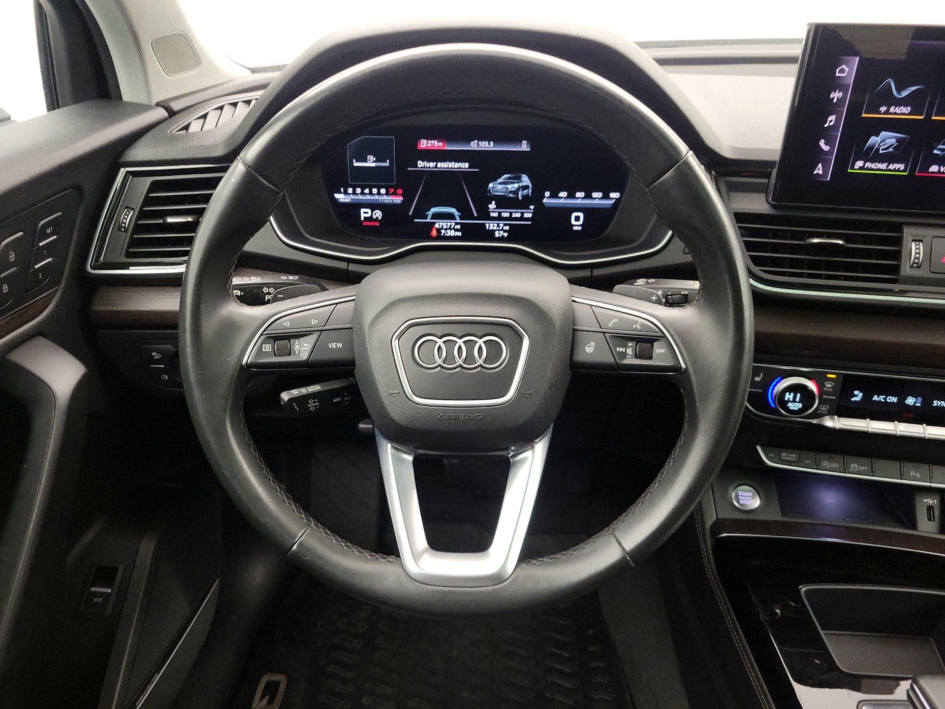 Thumbnail: 2022 Audi Q5 - 10