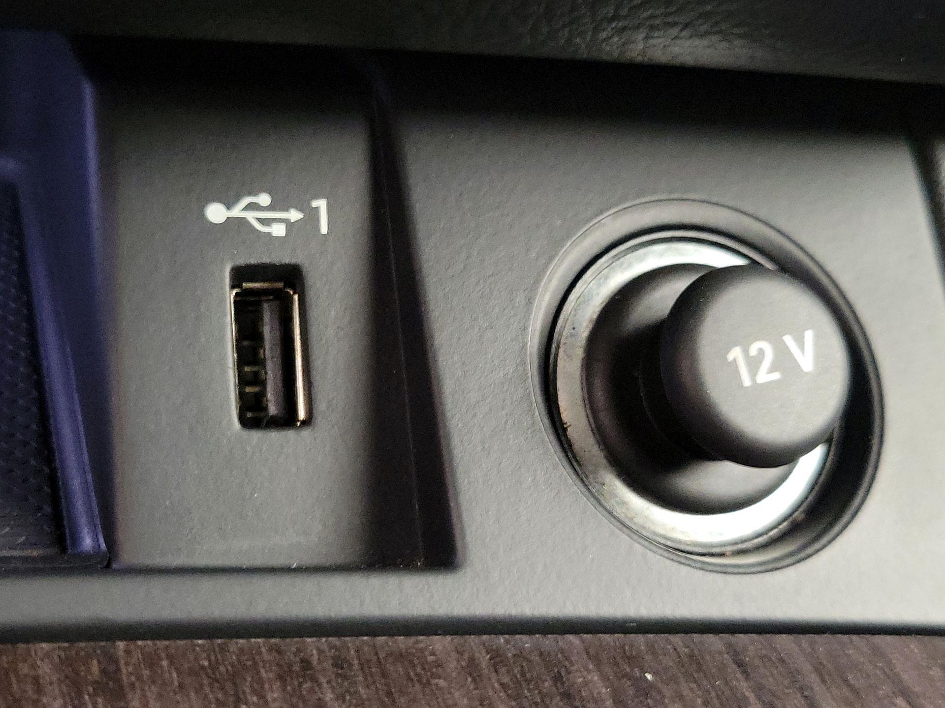 Thumbnail: 2022 Audi Q5 - 18