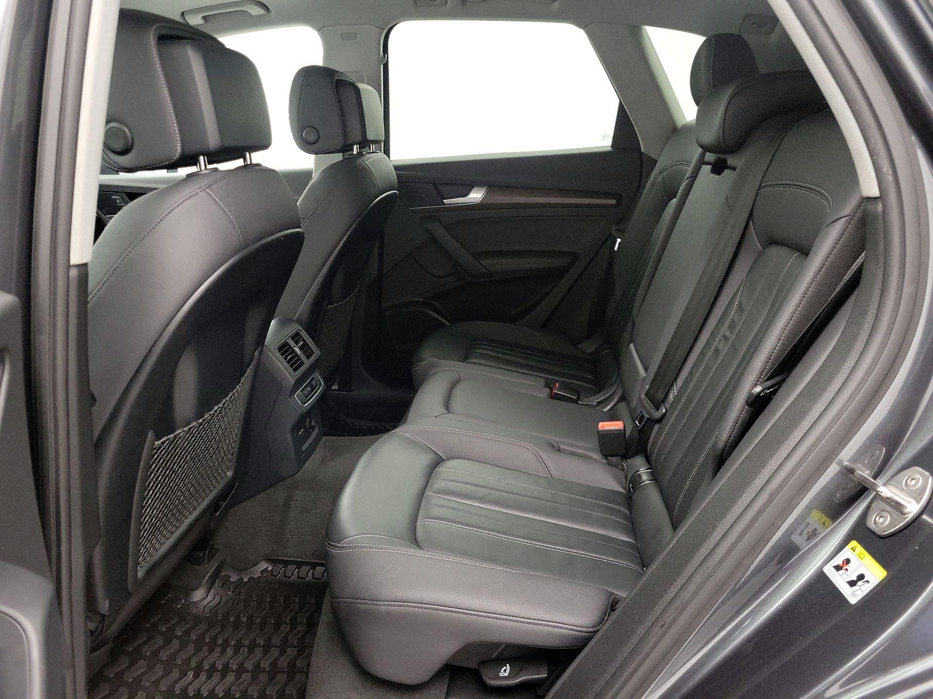 Thumbnail: 2022 Audi Q5 - 20