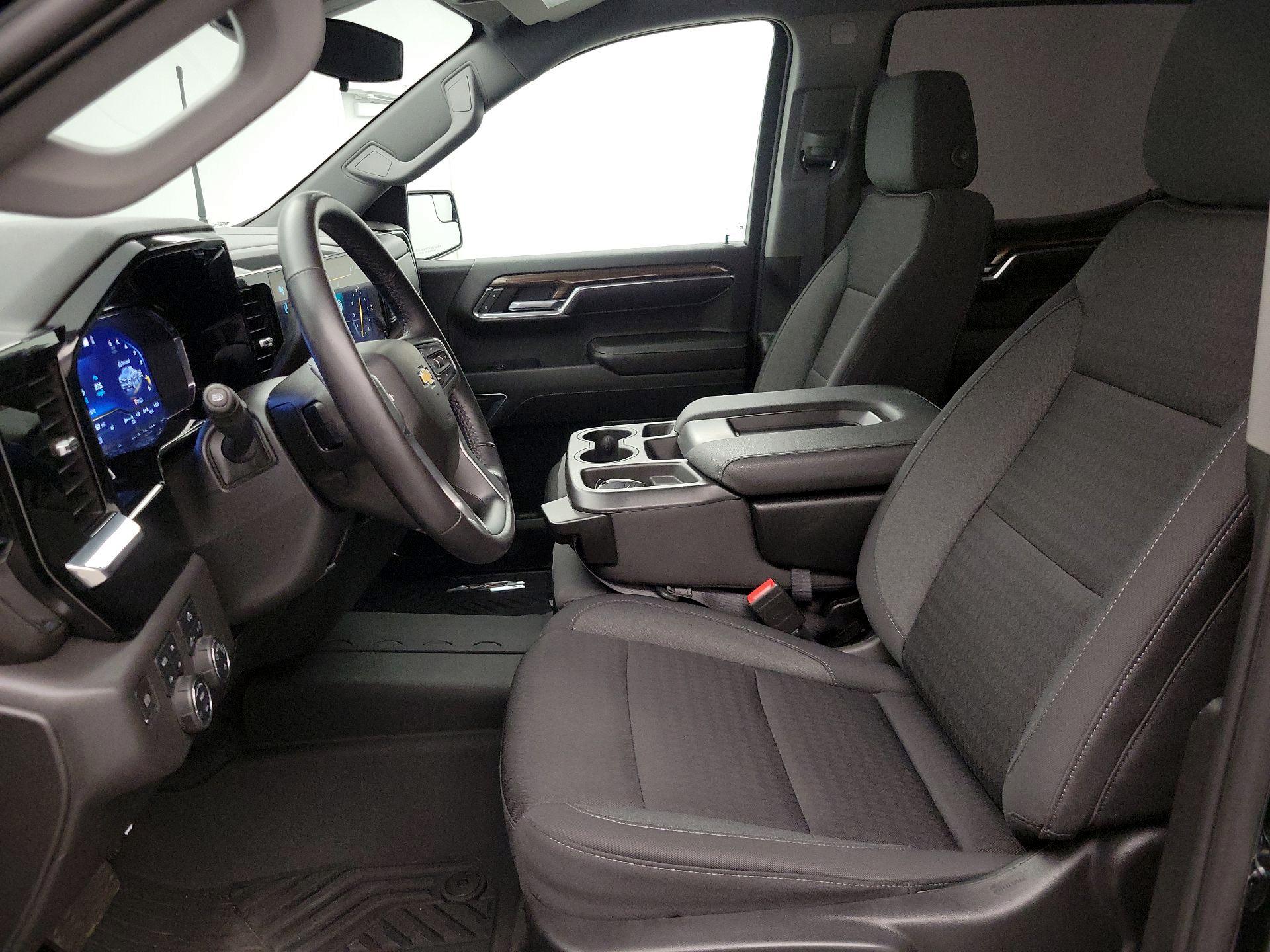 Thumbnail: 2022 Chevrolet Silverado 1500 - 11