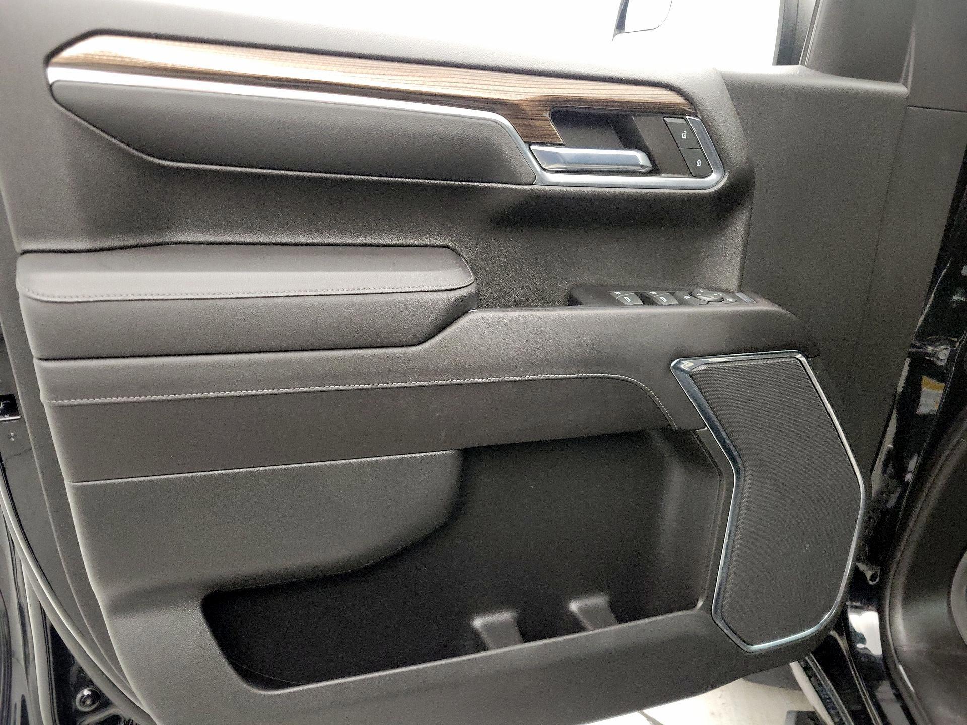 Thumbnail: 2022 Chevrolet Silverado 1500 - 12