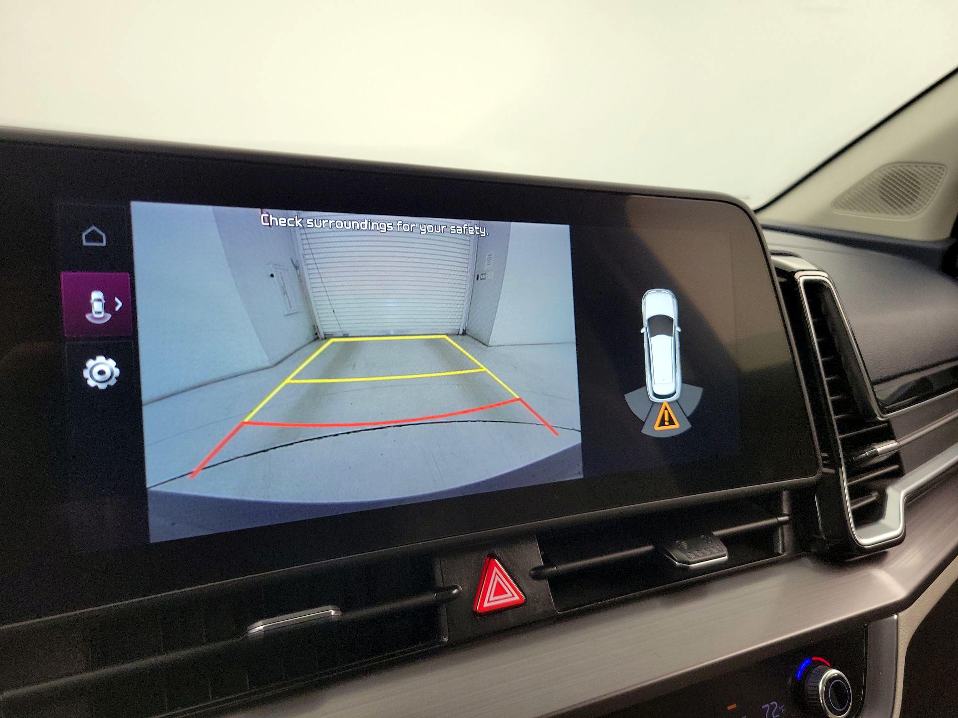 Thumbnail: 2023 Kia Sportage - 15