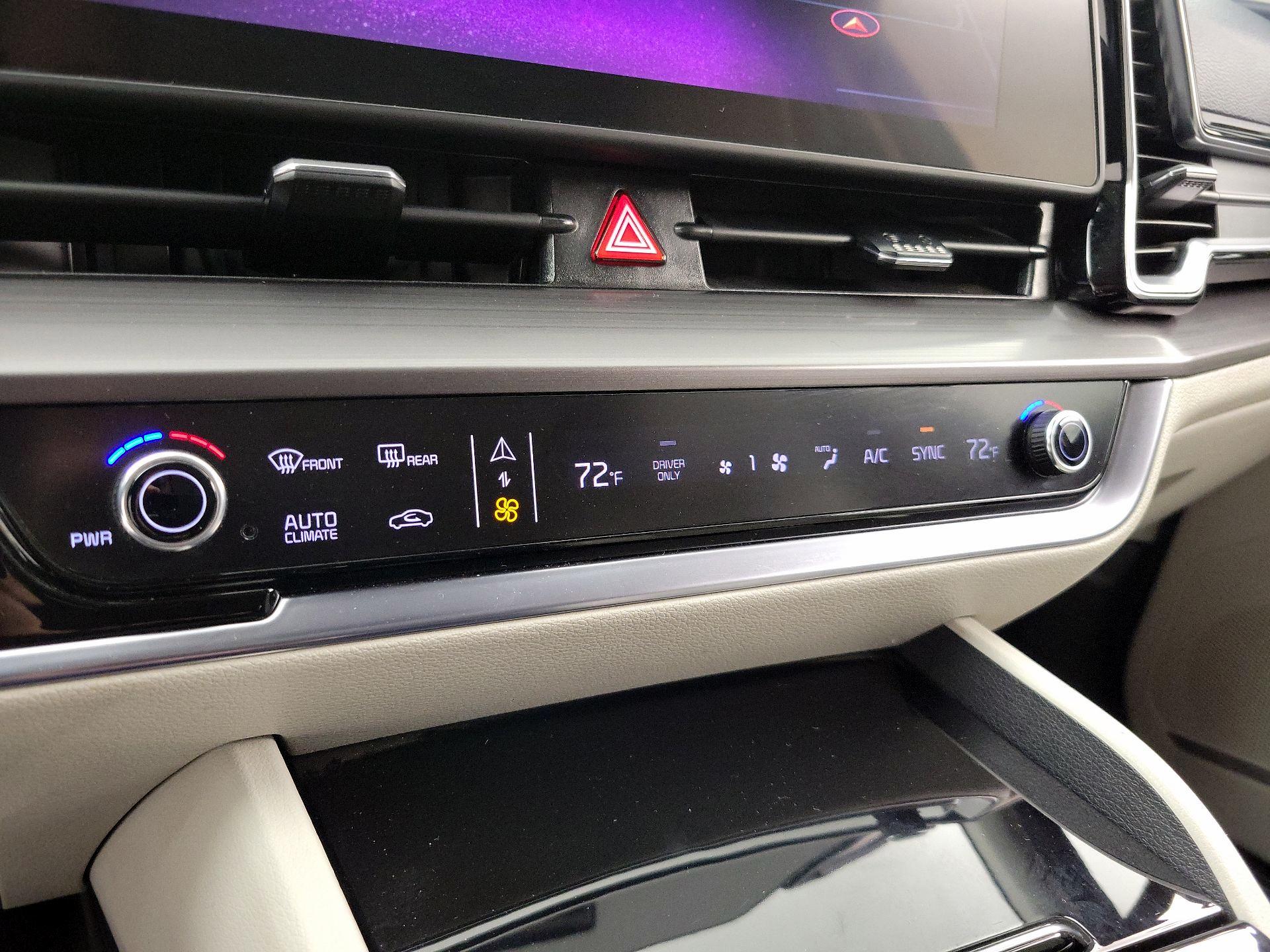 Thumbnail: 2023 Kia Sportage - 17