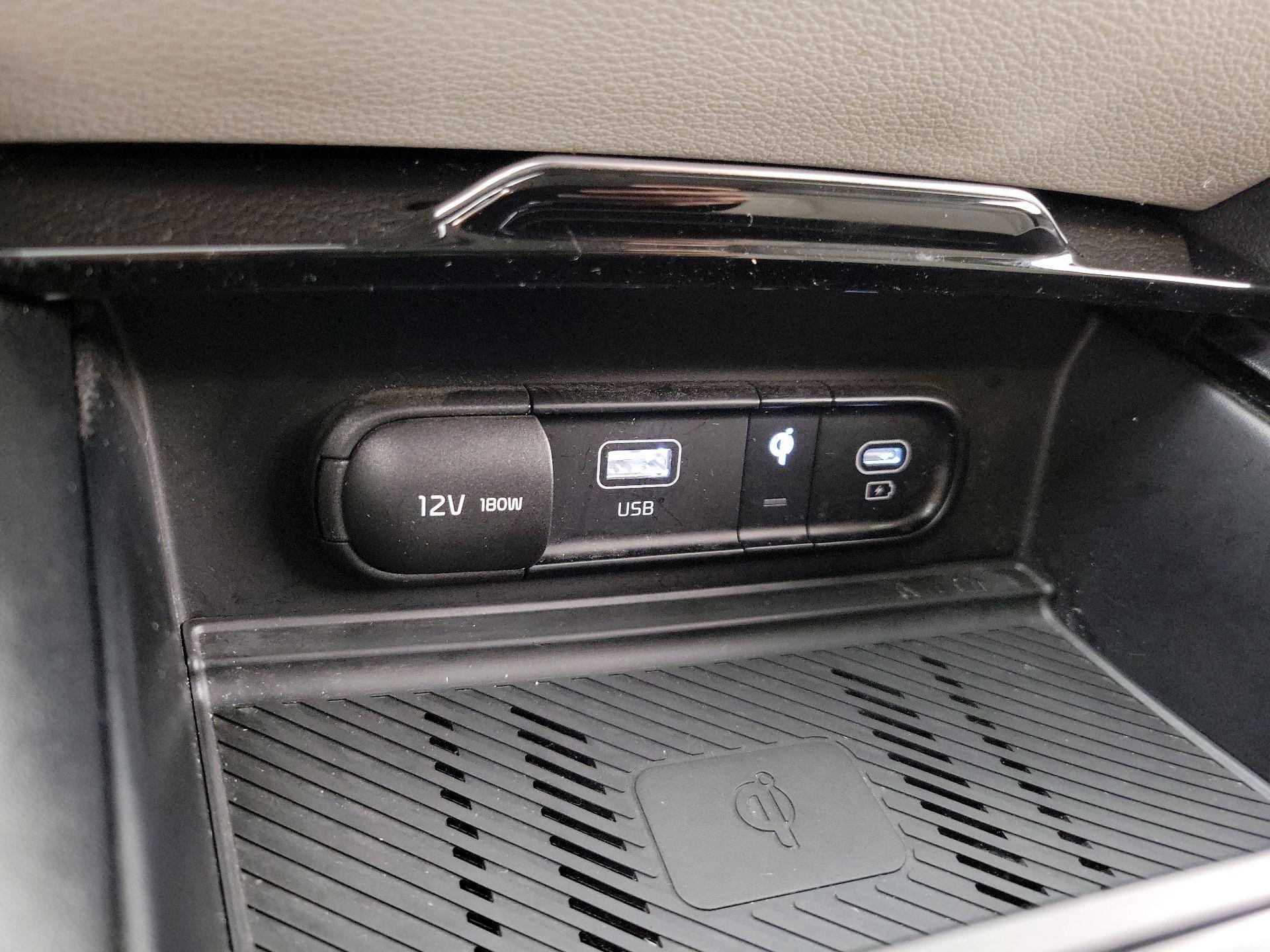 Thumbnail: 2023 Kia Sportage - 19