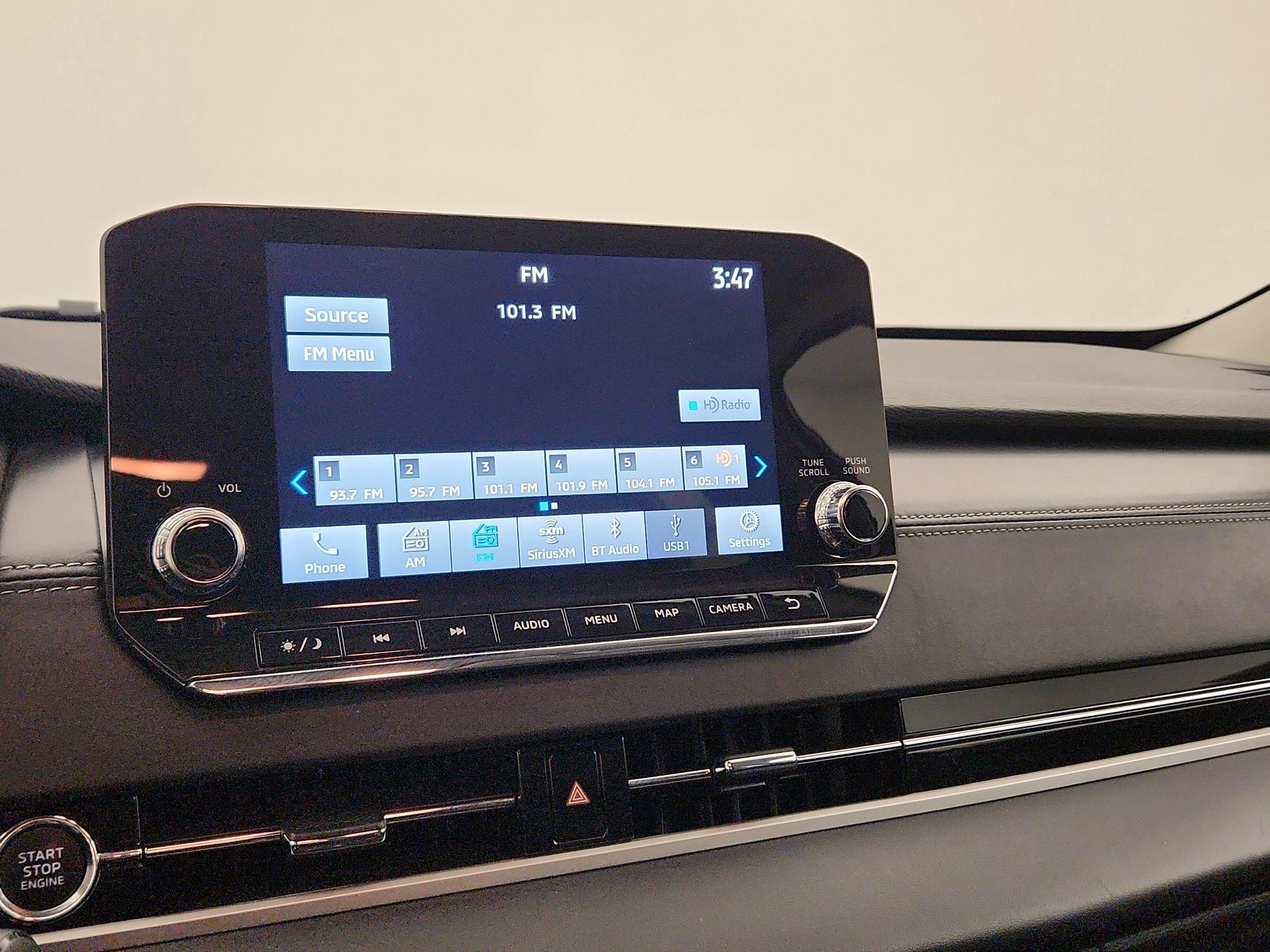 Thumbnail: 2024 Mitsubishi Outlander - 16