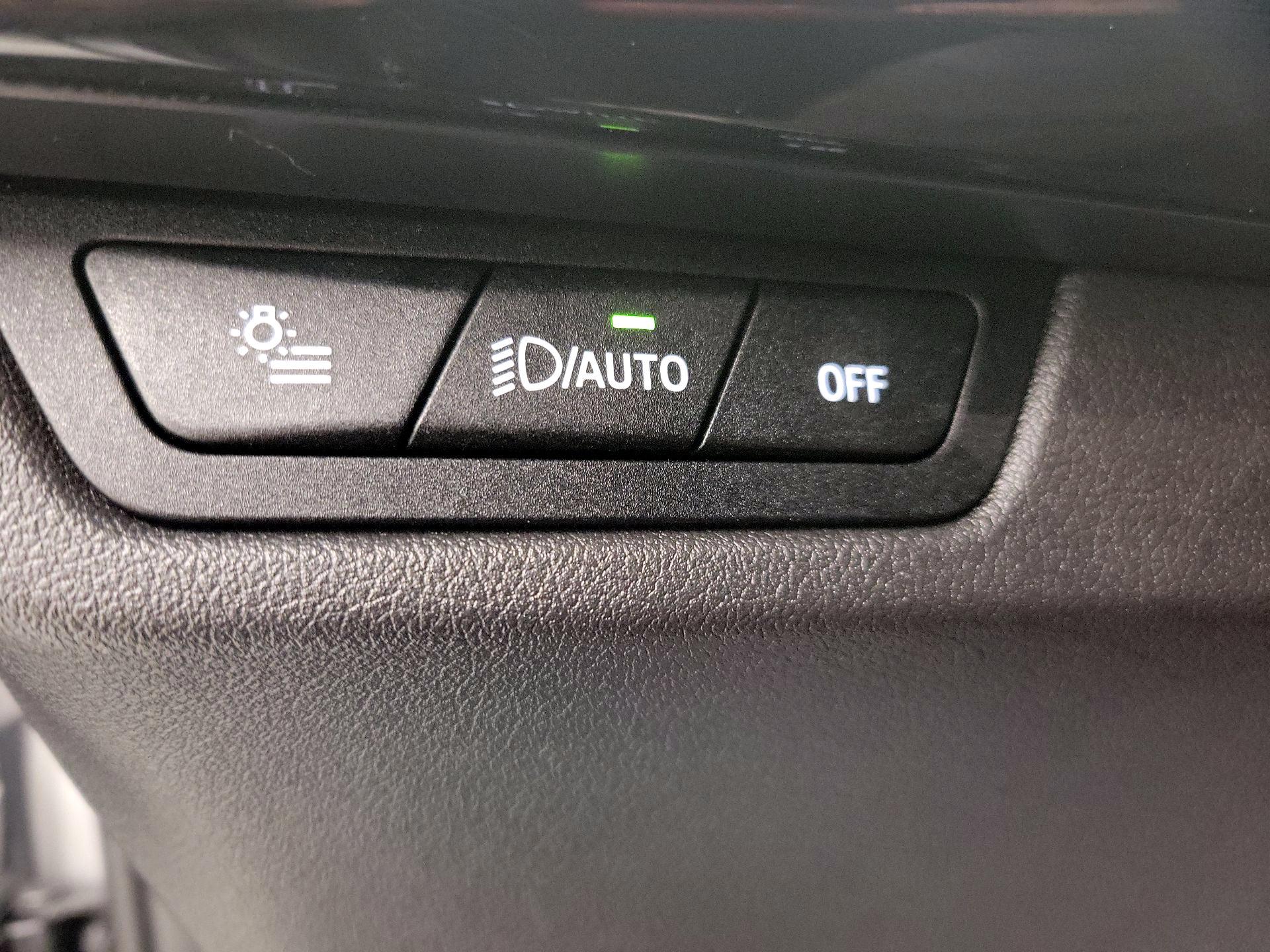 Thumbnail: 2023 BMW X1 - 13