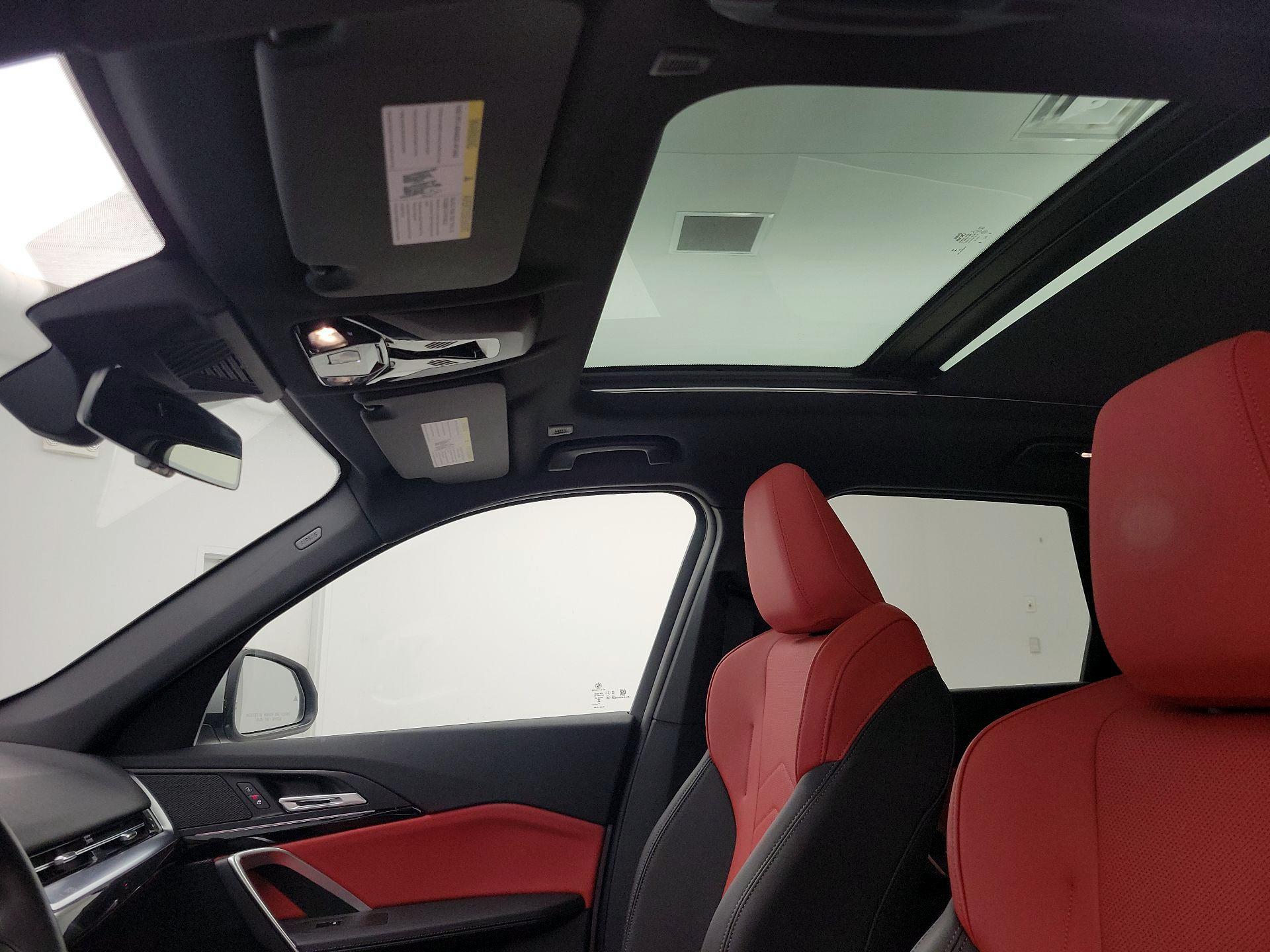 Thumbnail: 2023 BMW X1 - 20