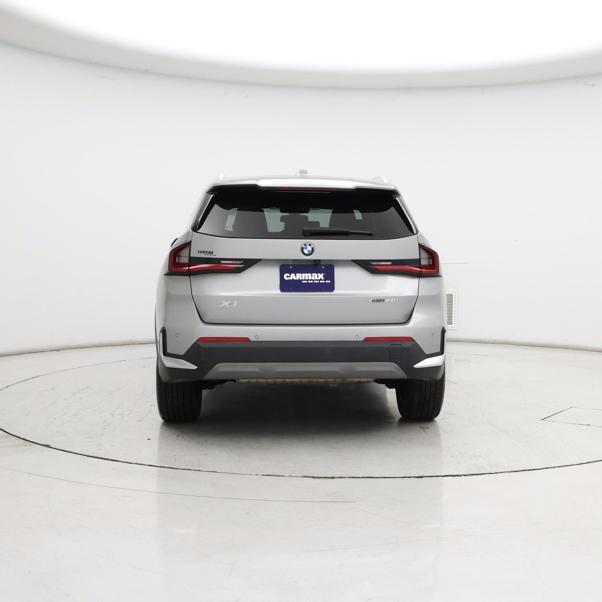 Thumbnail: 2023 BMW X1 - 6