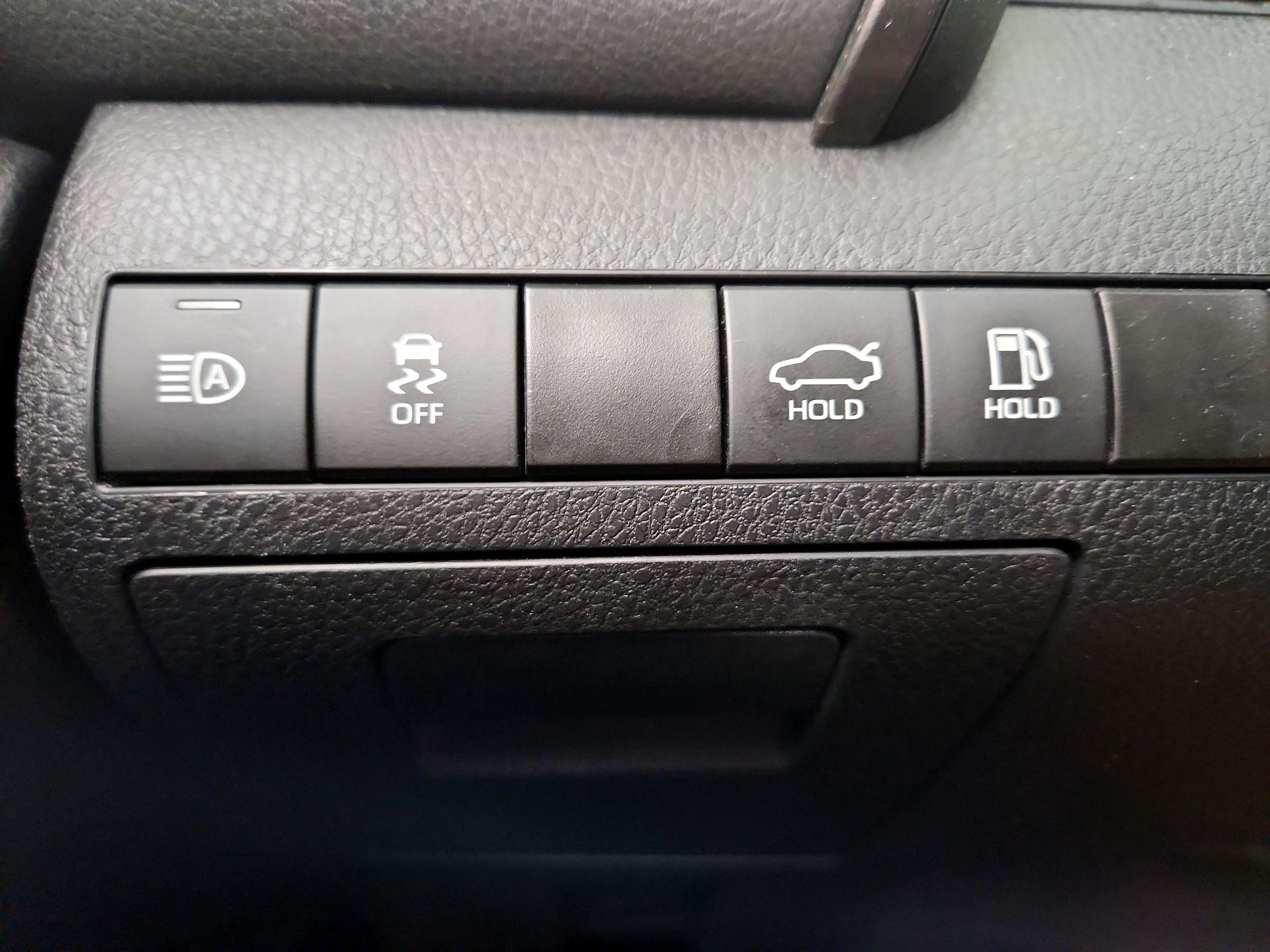 Thumbnail: 2024 Toyota Camry - 13