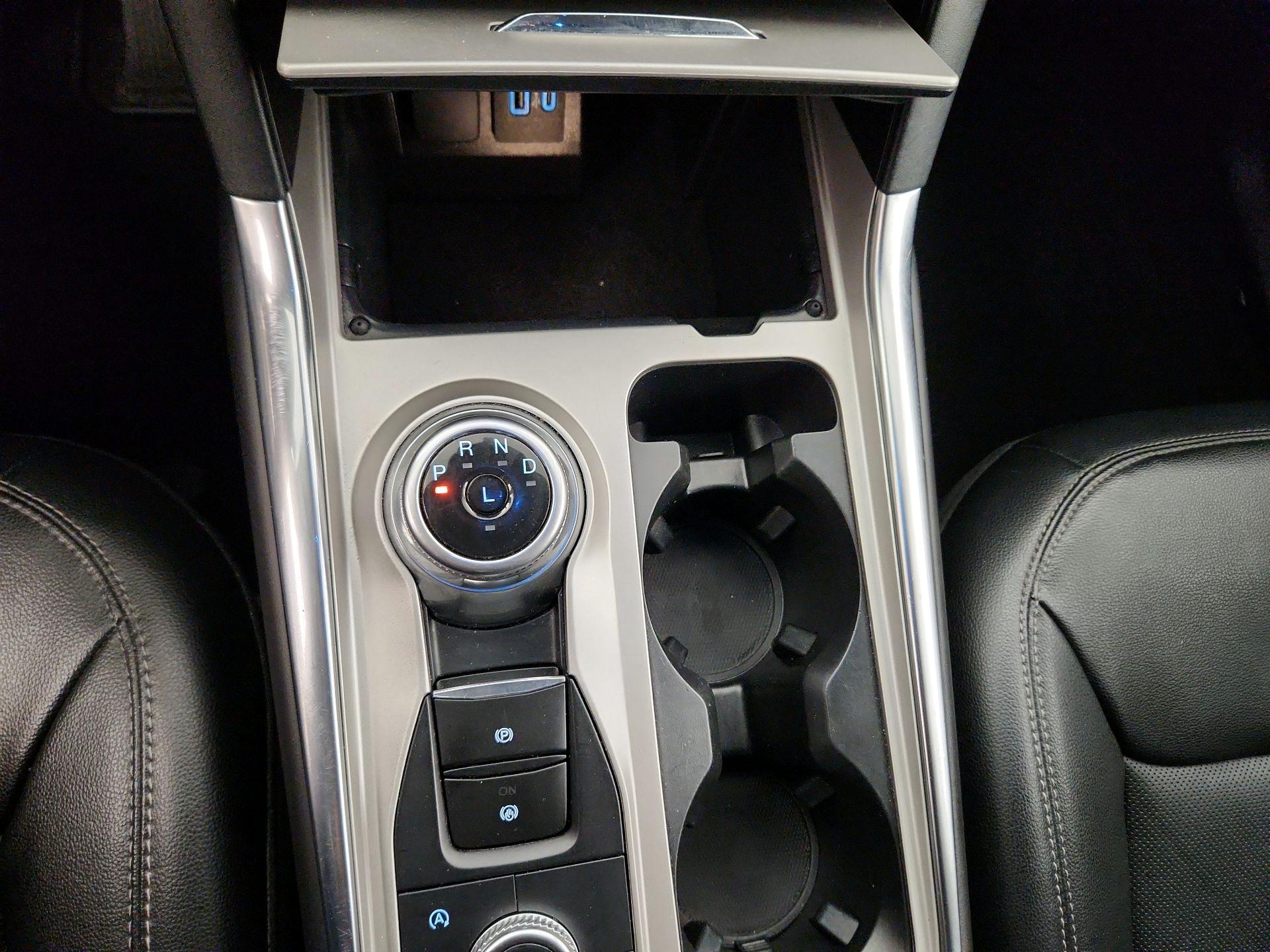 Thumbnail: 2023 Ford Explorer - 17