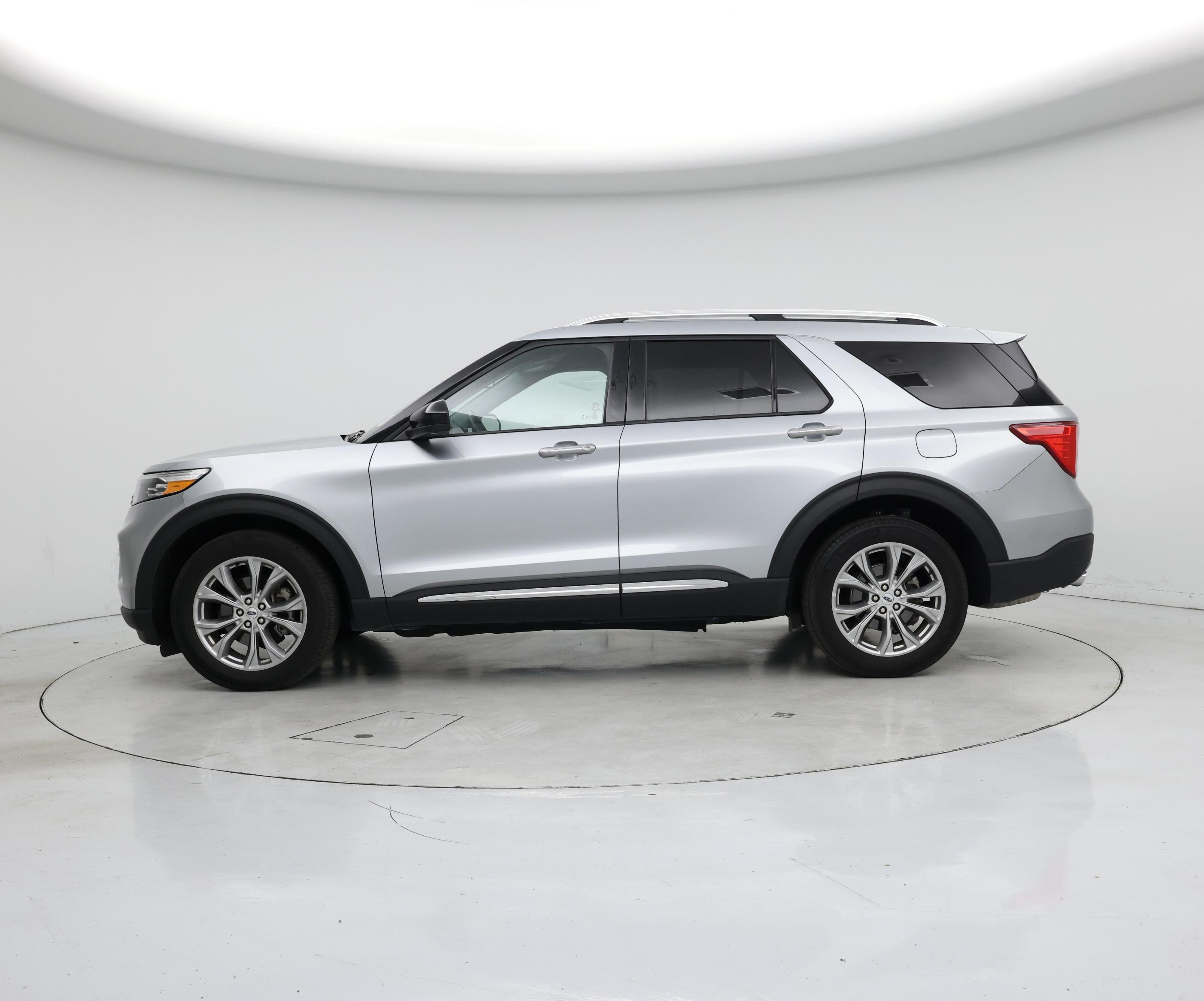 Thumbnail: 2023 Ford Explorer - 3