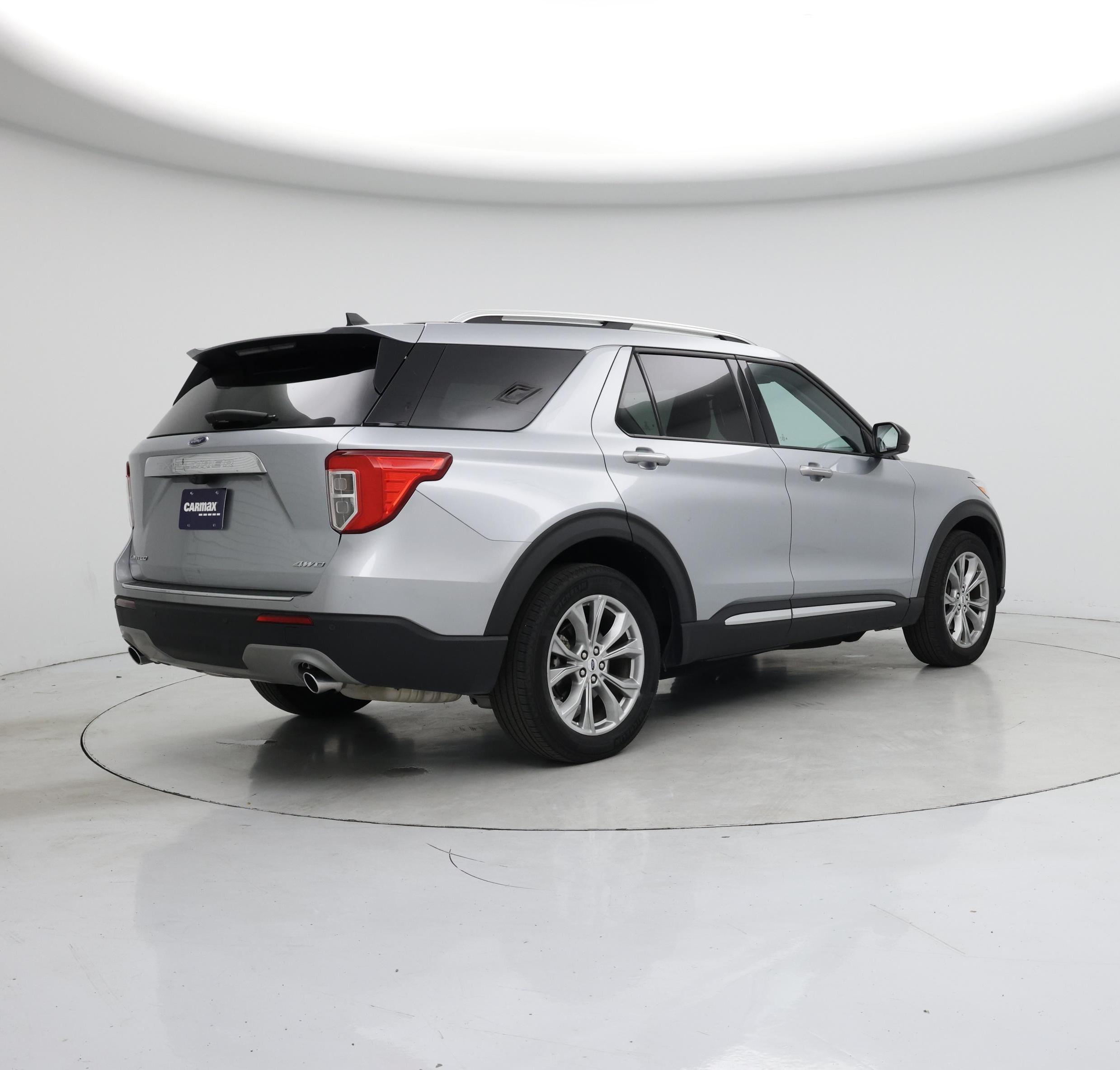 Thumbnail: 2023 Ford Explorer - 8