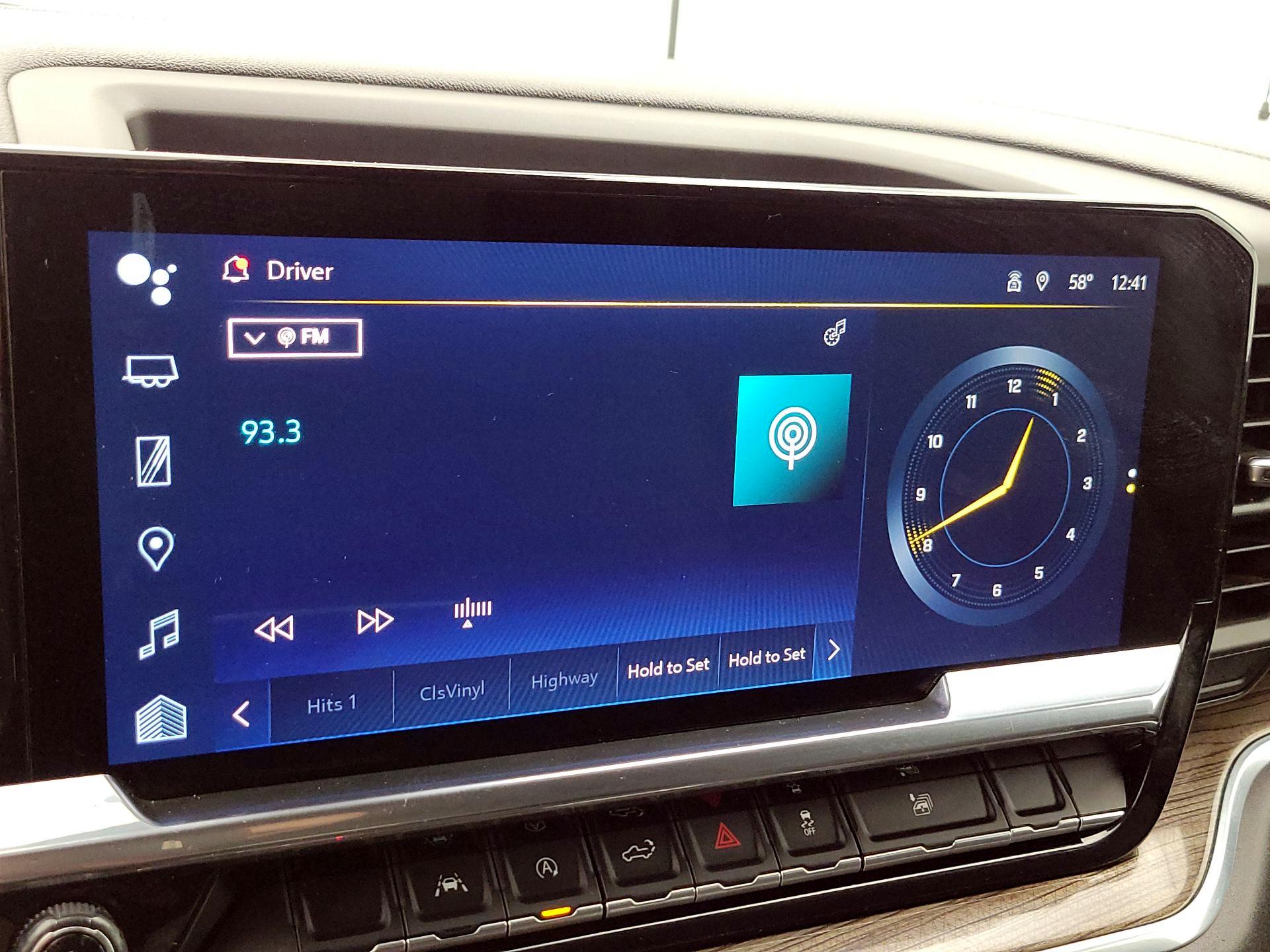 Thumbnail: 2022 Chevrolet Silverado 1500 - 16