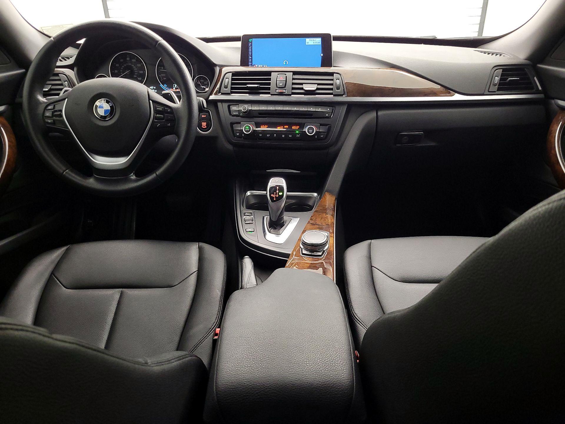 Thumbnail: 2015 BMW 3 Series - 9