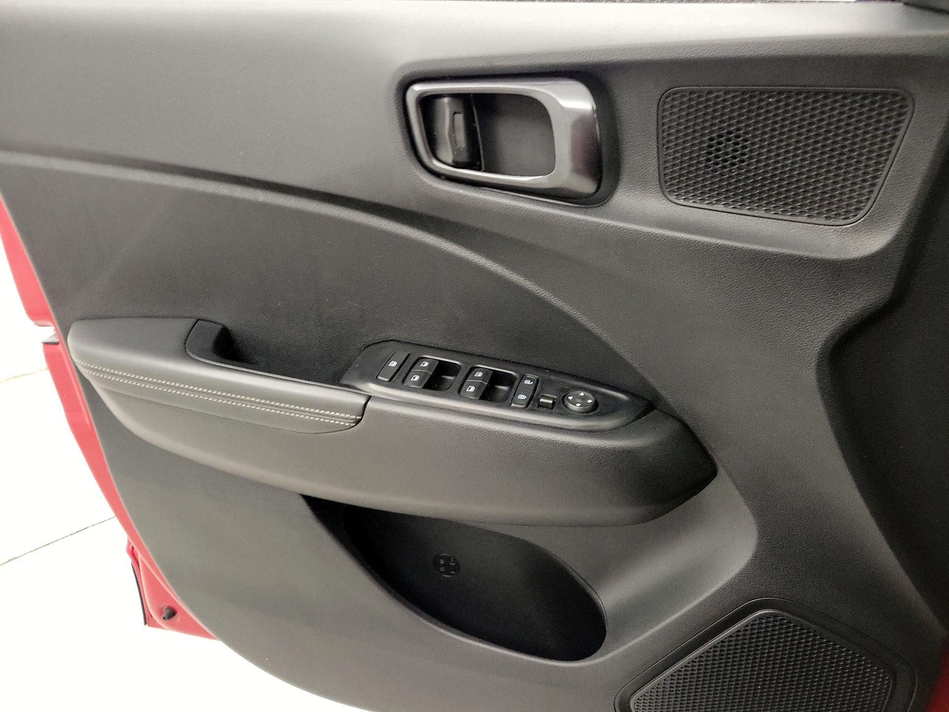 Thumbnail: 2022 Hyundai Venue - 12