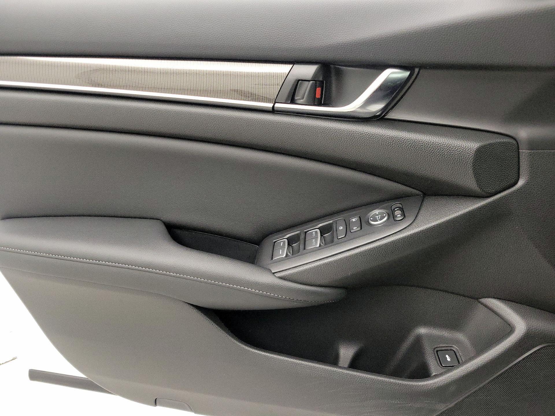 Thumbnail: 2021 Honda Accord - 12