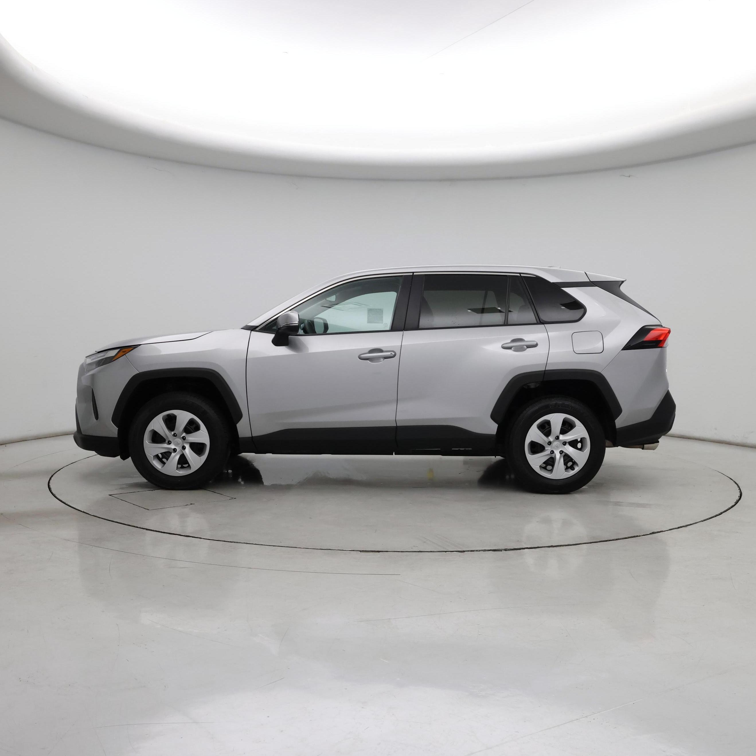 Thumbnail: 2024 Toyota RAV4 - 3