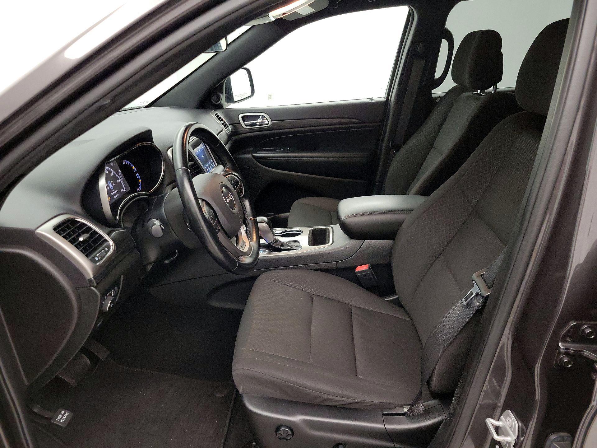 Thumbnail: 2021 Jeep Grand Cherokee - 11