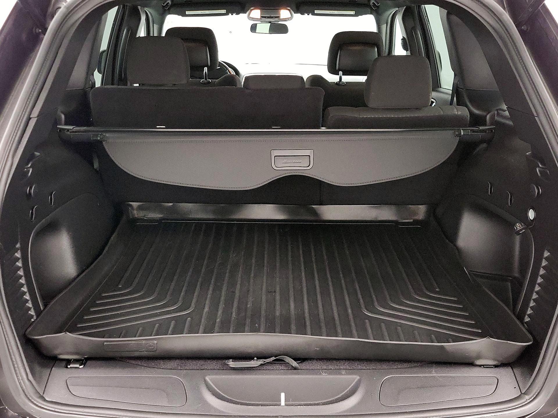 Thumbnail: 2021 Jeep Grand Cherokee - 20