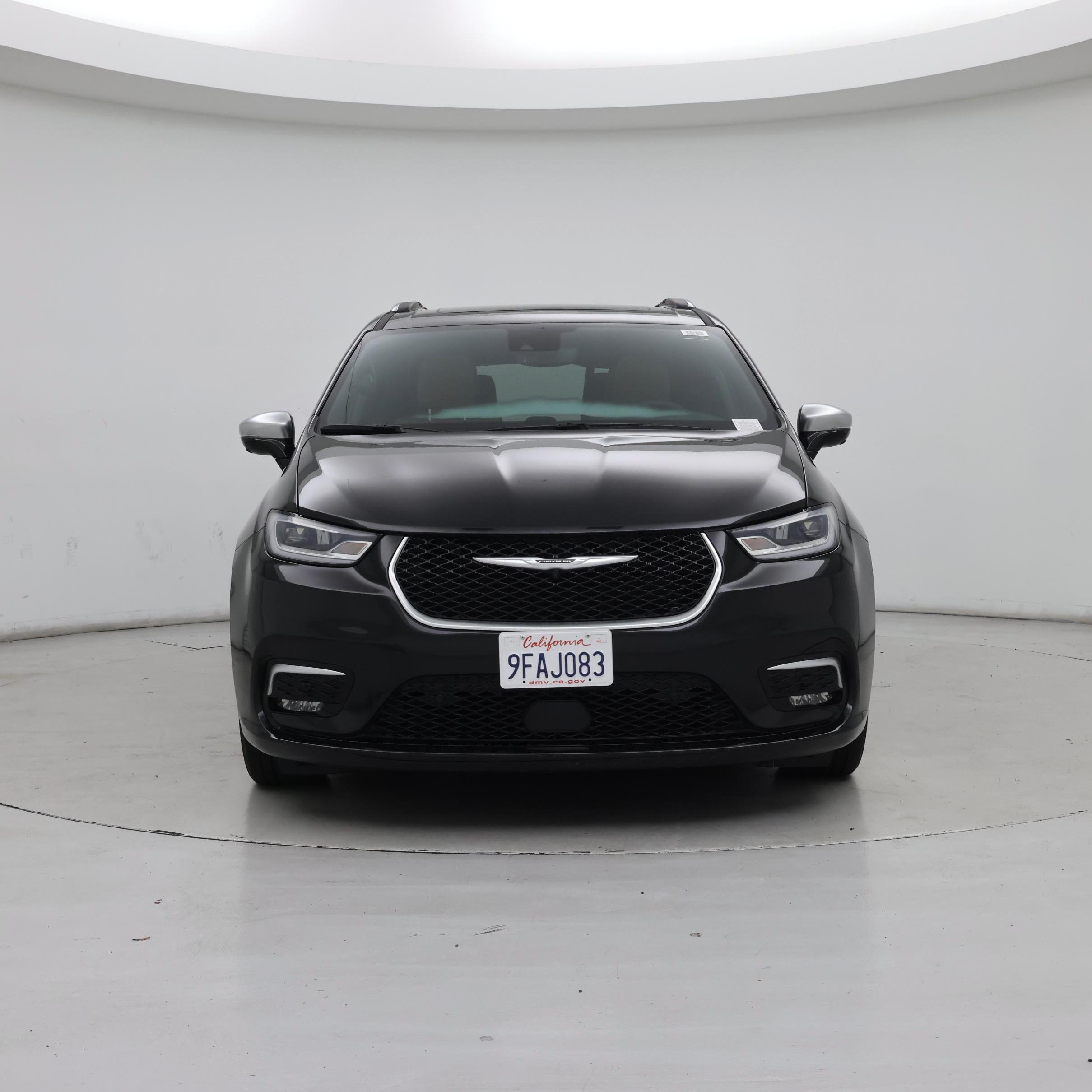 Thumbnail: 2022 Chrysler Pacifica - 5