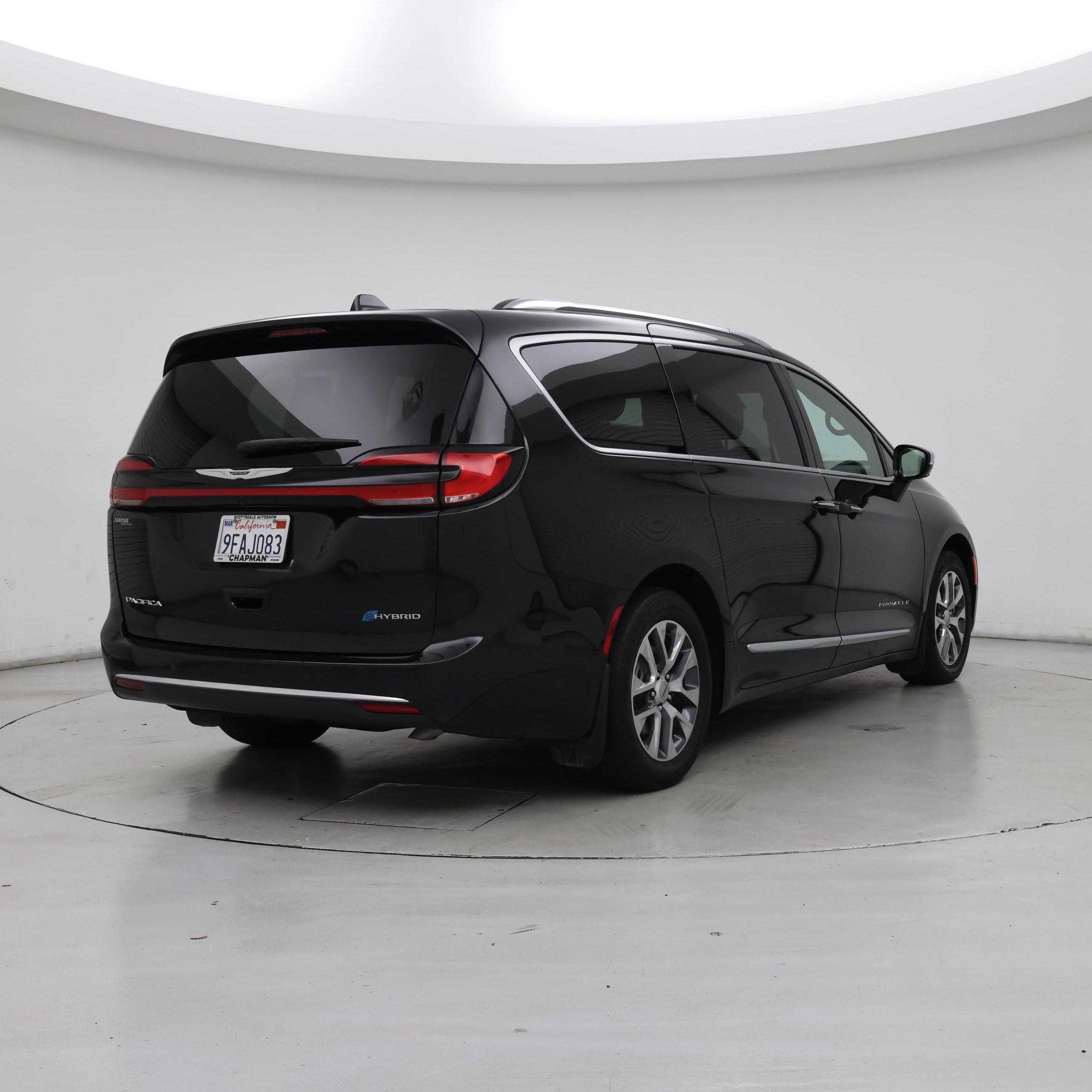 Thumbnail: 2022 Chrysler Pacifica - 8