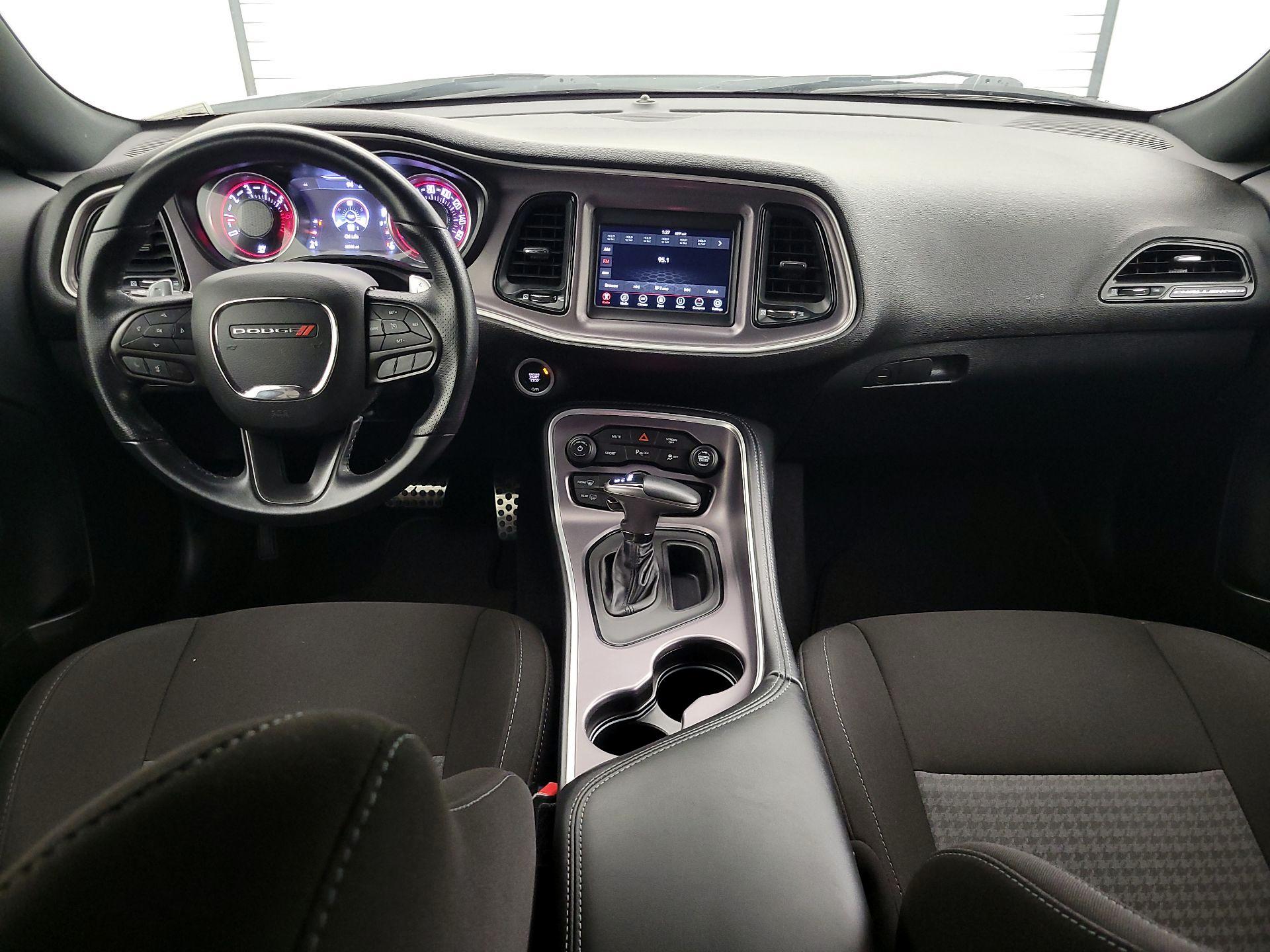 Thumbnail: 2022 Dodge Challenger - 9