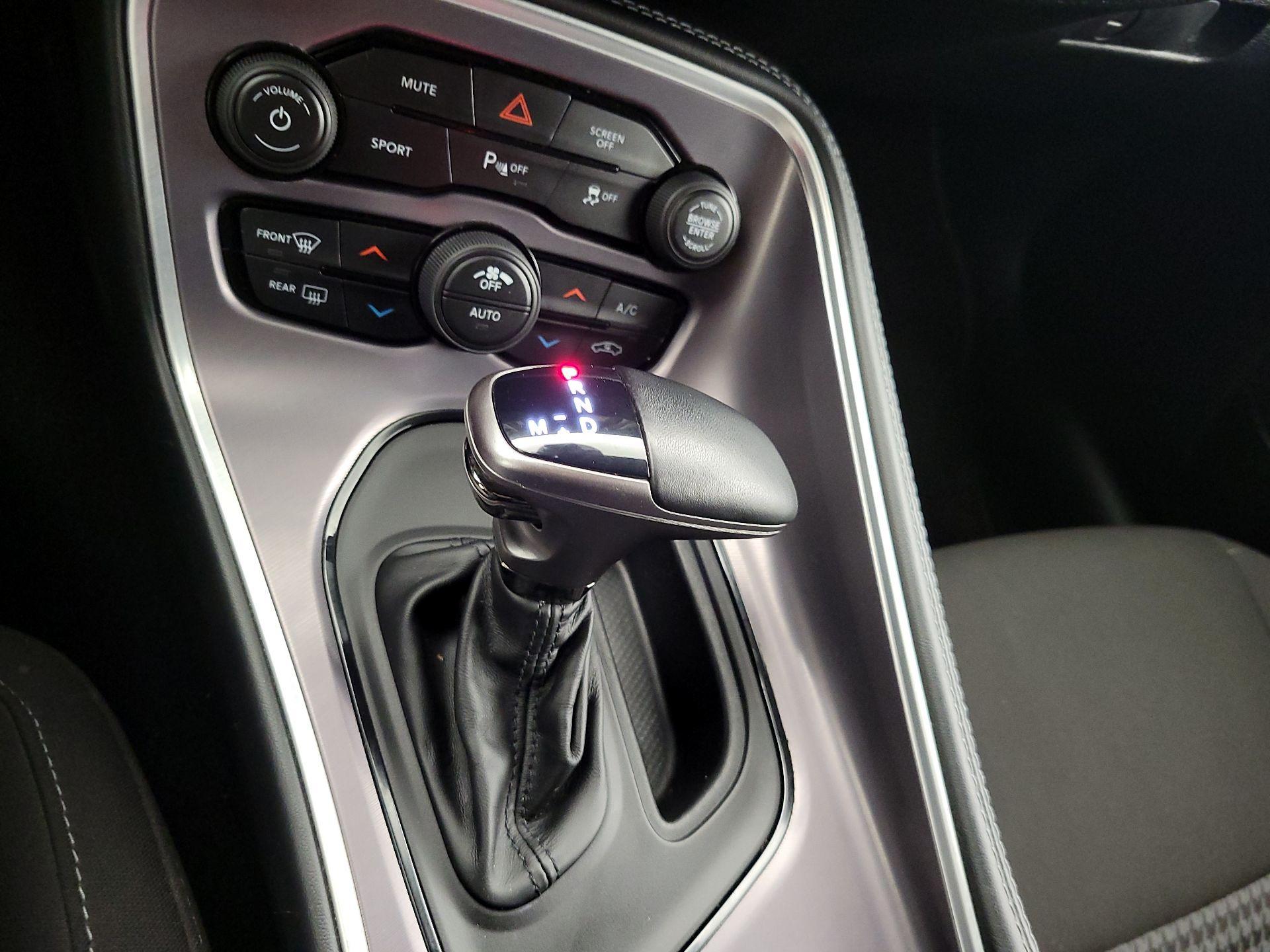 Thumbnail: 2022 Dodge Challenger - 17